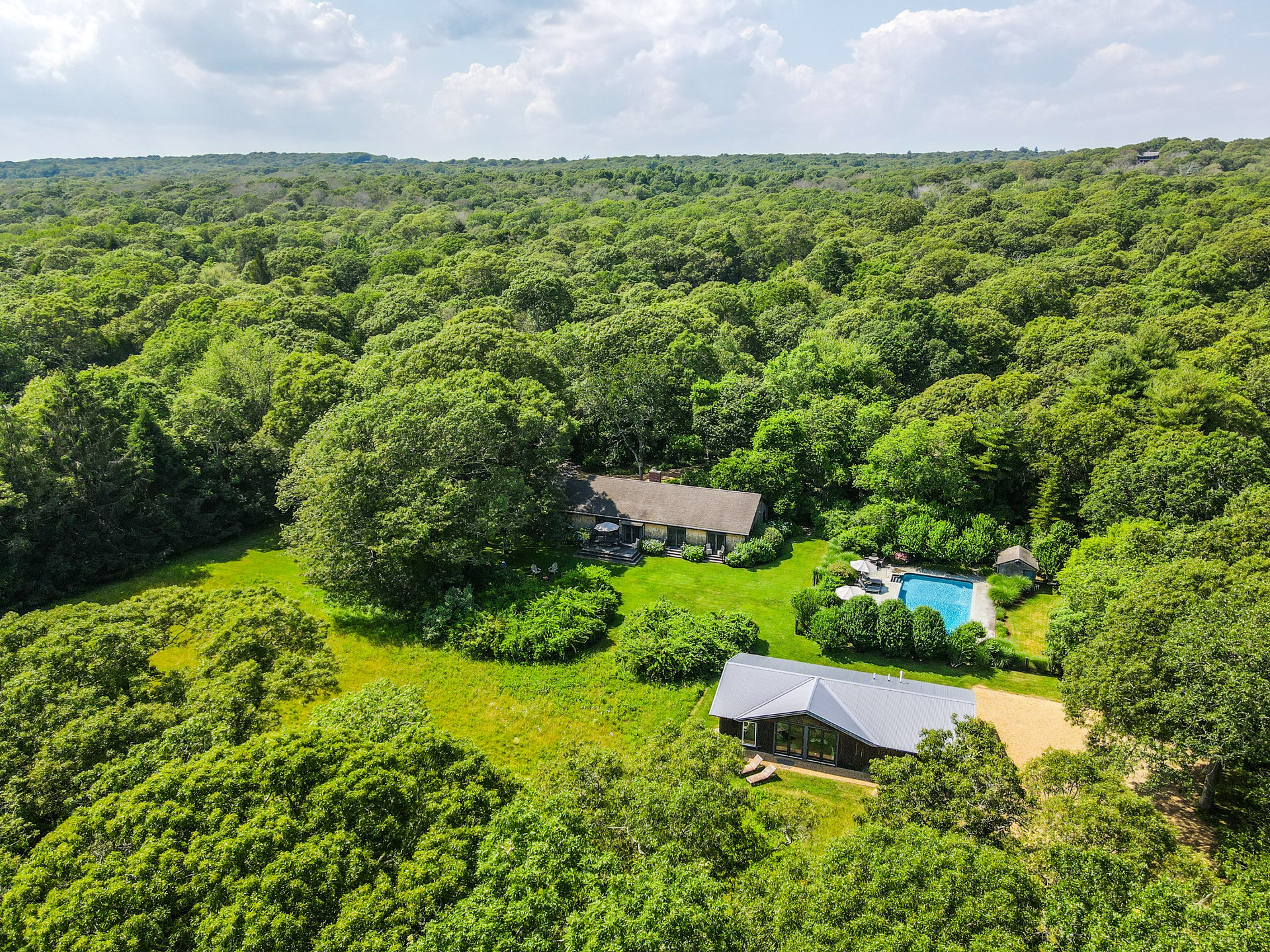 31 Josiah Sachem Way