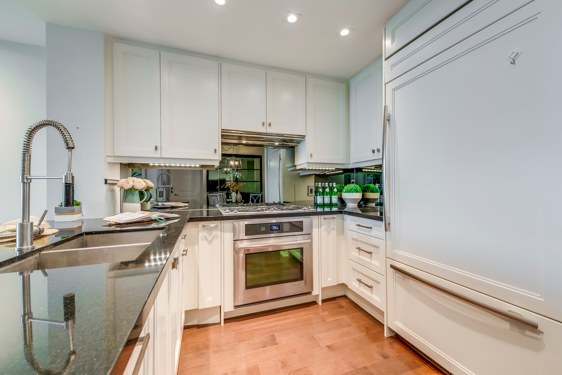 11 Bronte Rd #417