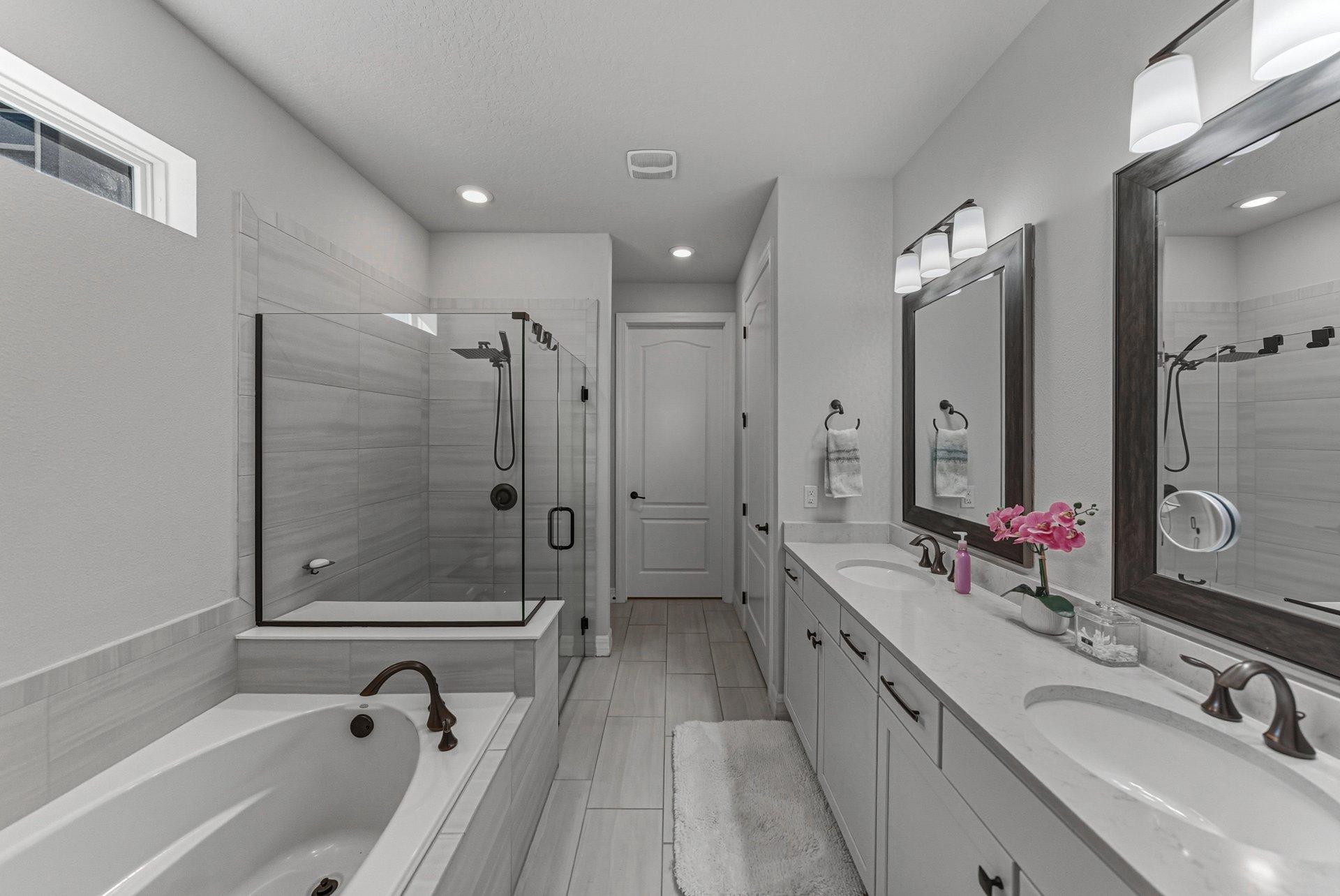 7430 POOL COMPASS LOOP