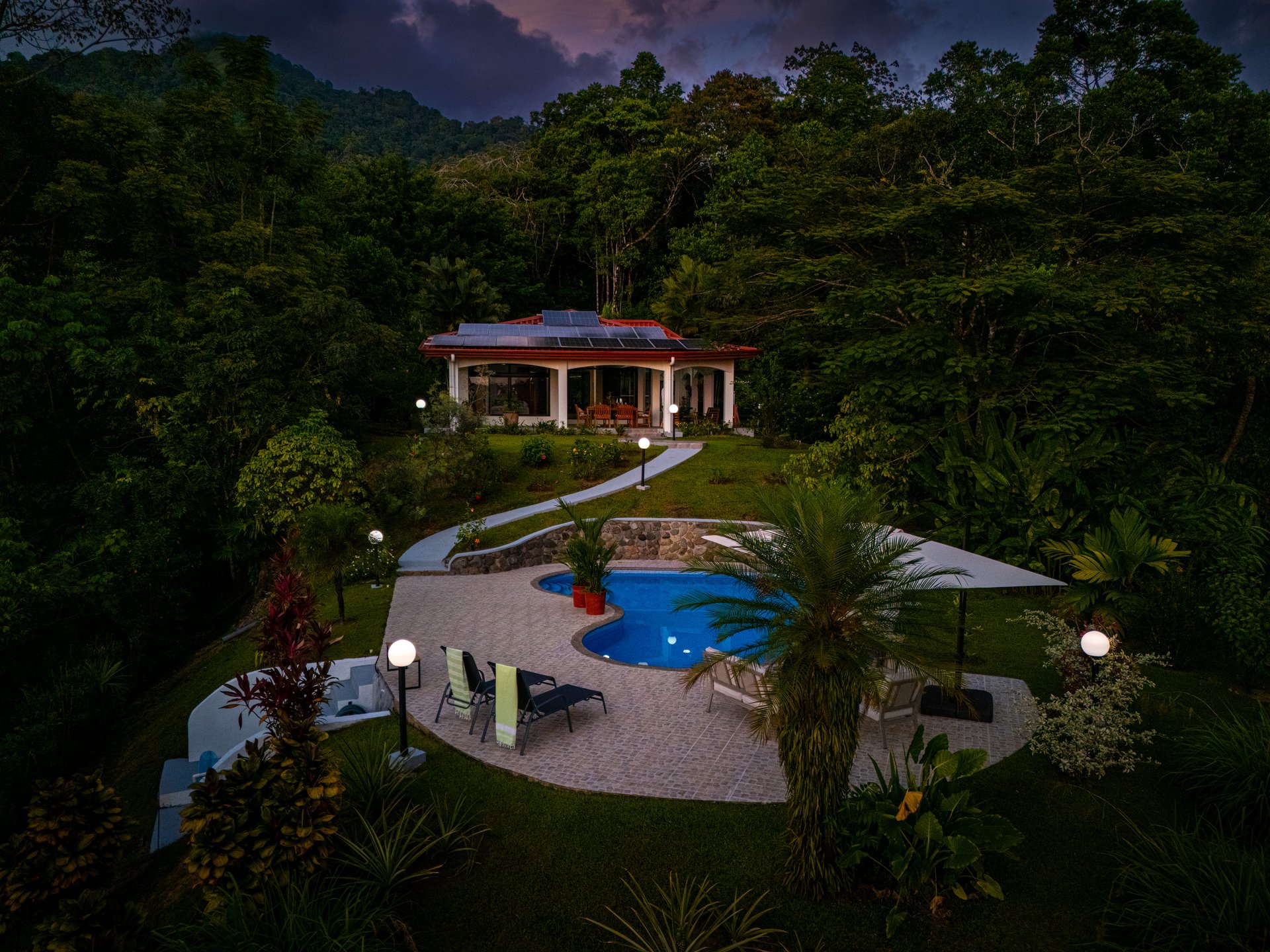  Villa Allamanda, Privacy Galore, Ocean, Jungle and Mountain Views