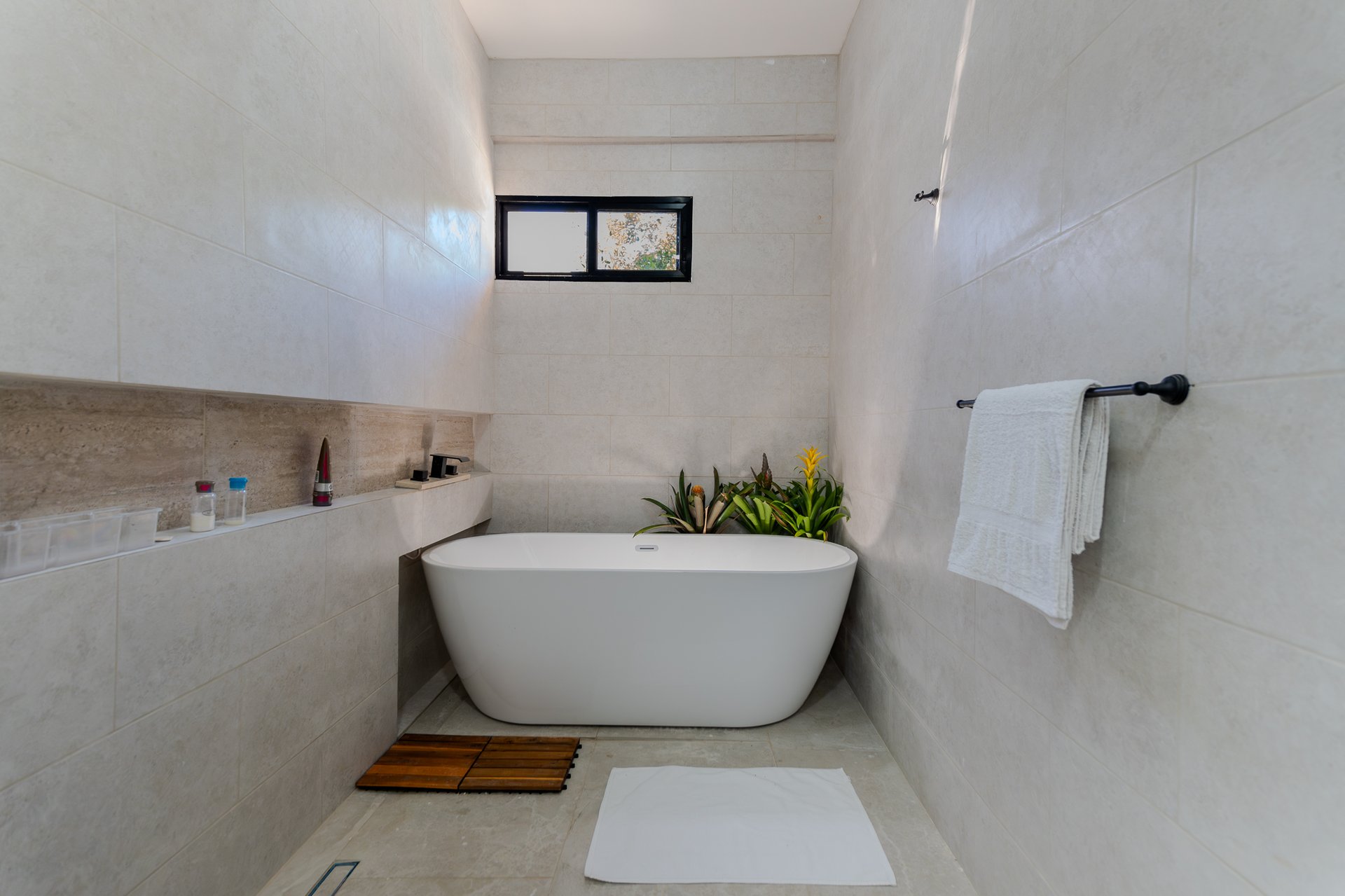 Location,Location, Location – 3-Bedroom Villa Steps from the Beach