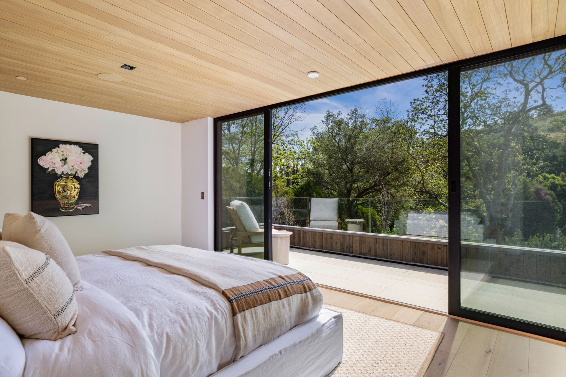 The Viewcrest Lodge in Studio City 