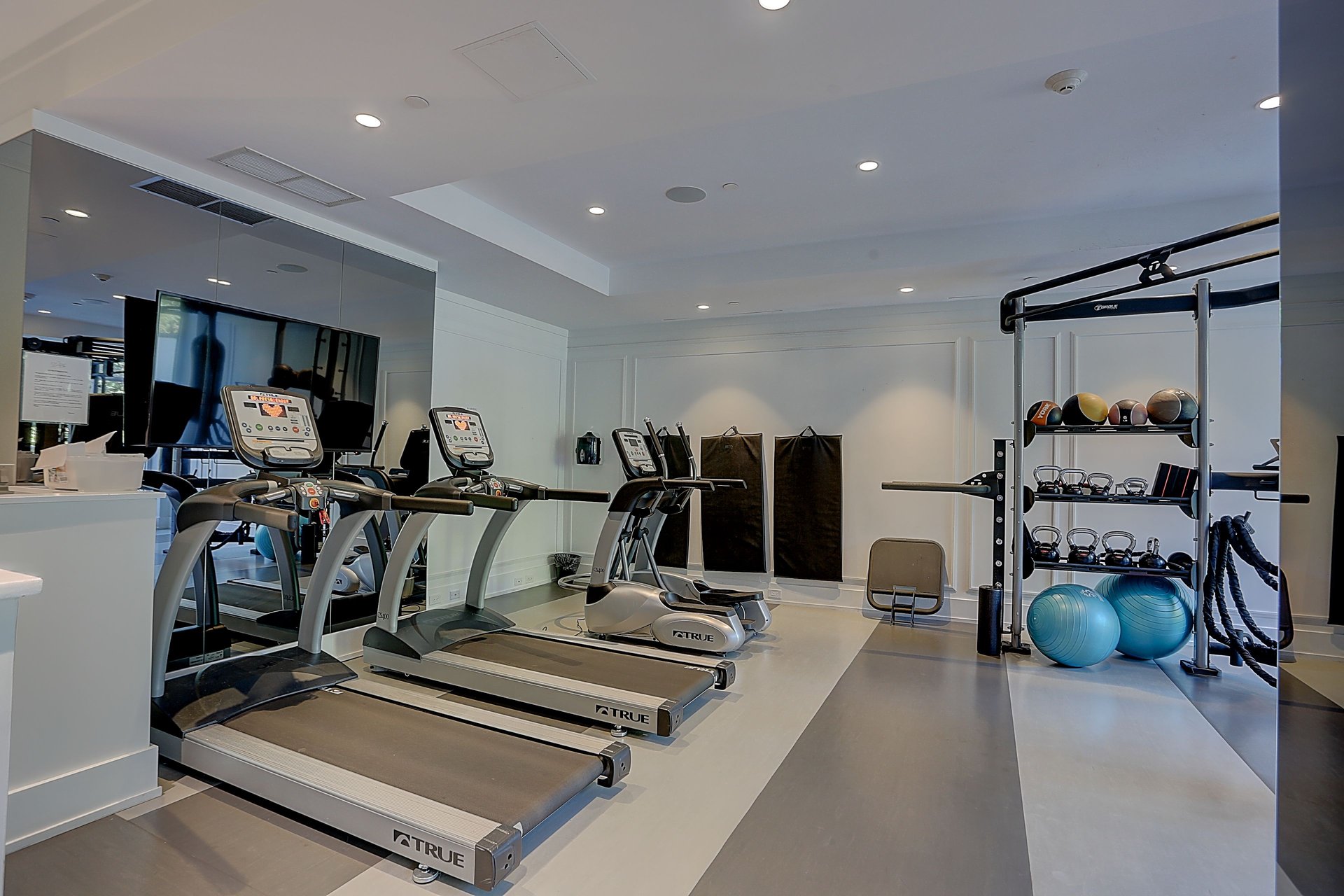 SOLD: Boutique Condominium