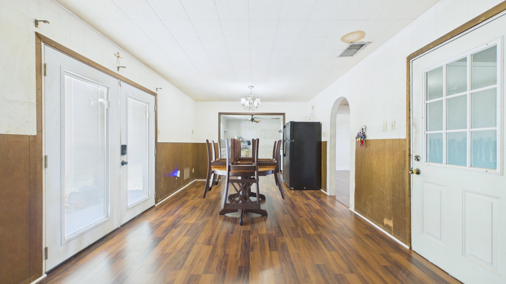 1015 W Normandy Dr