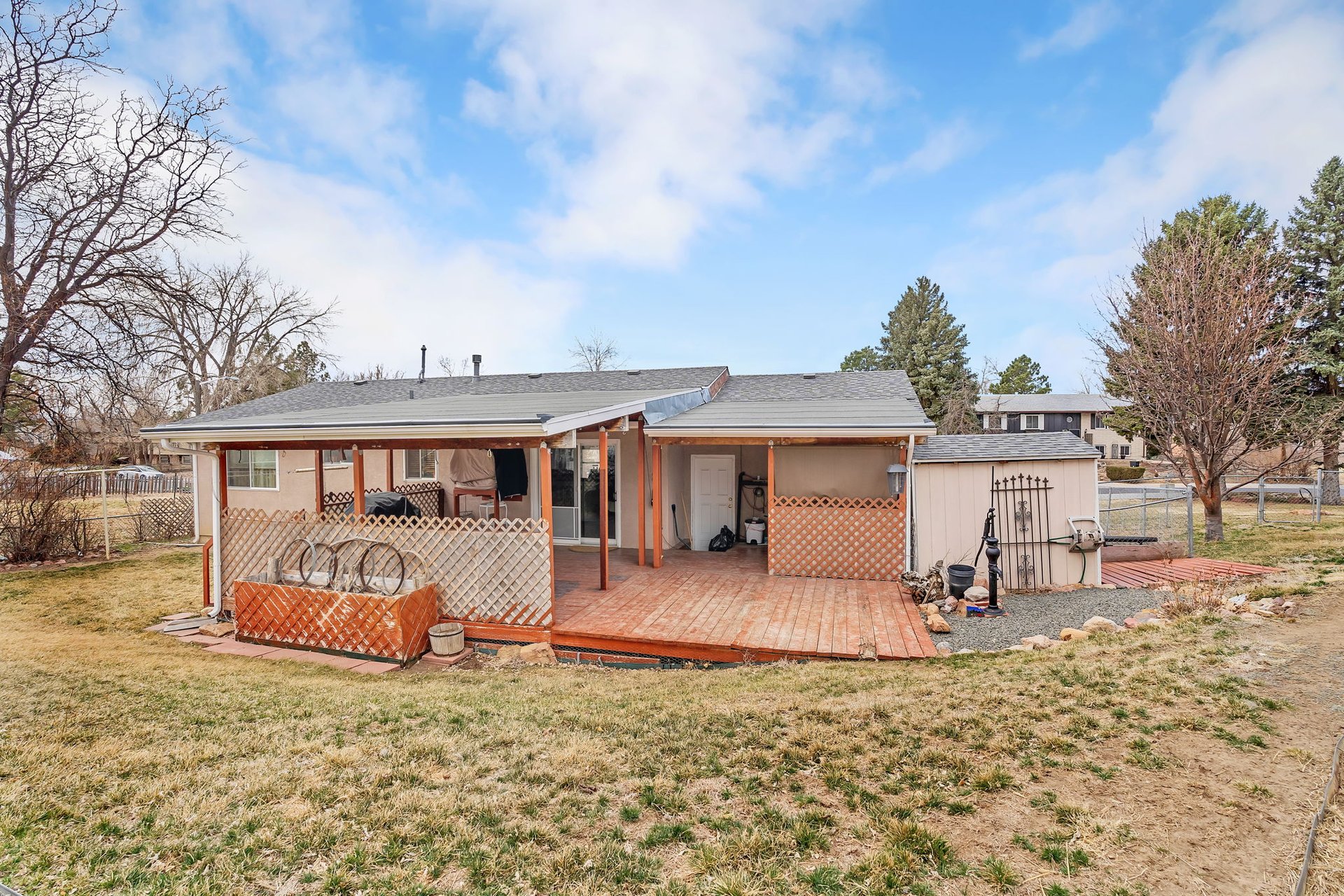 522 Squire Street