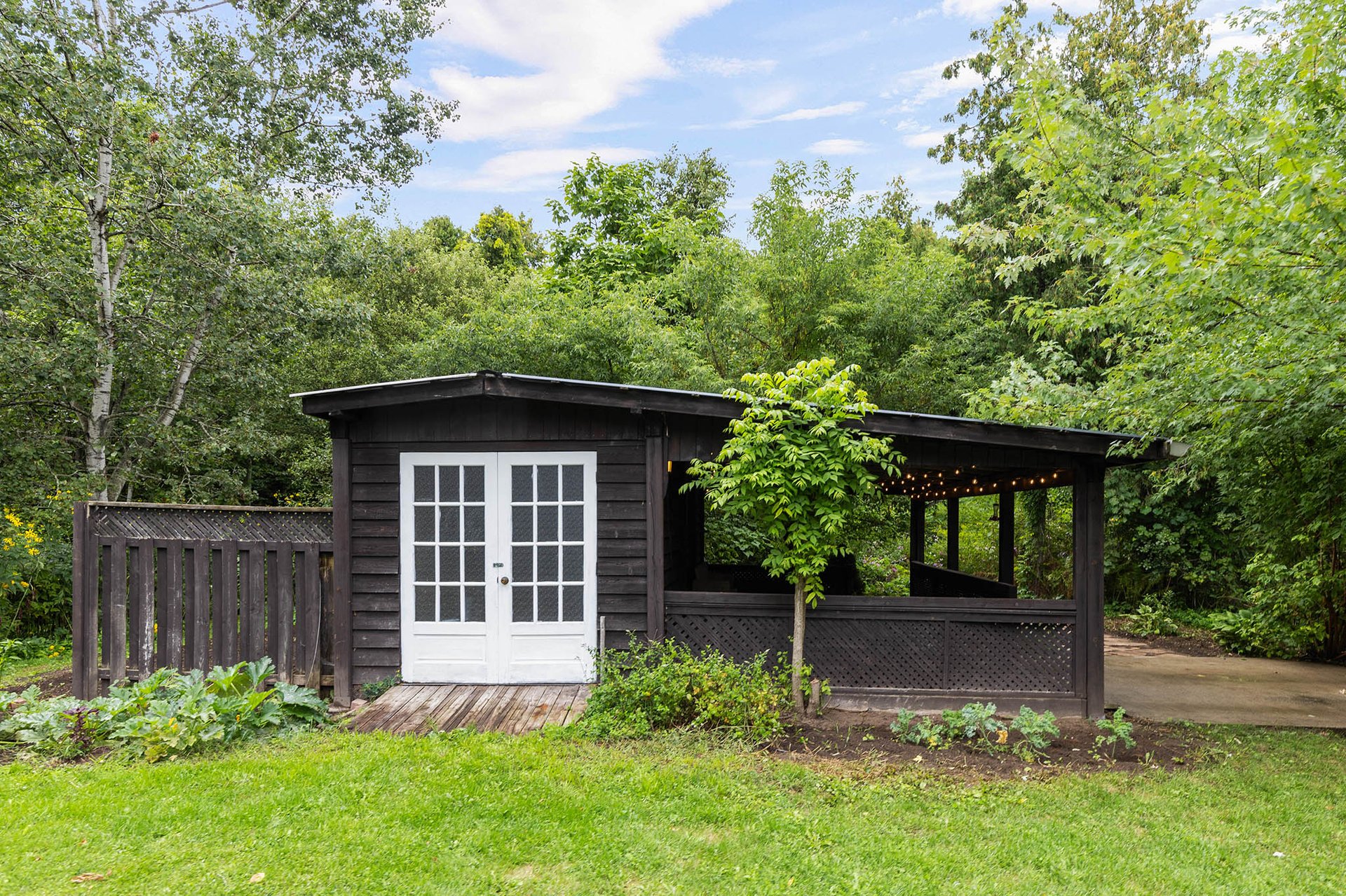 9670 Morning Glory Road, Pefferlaw