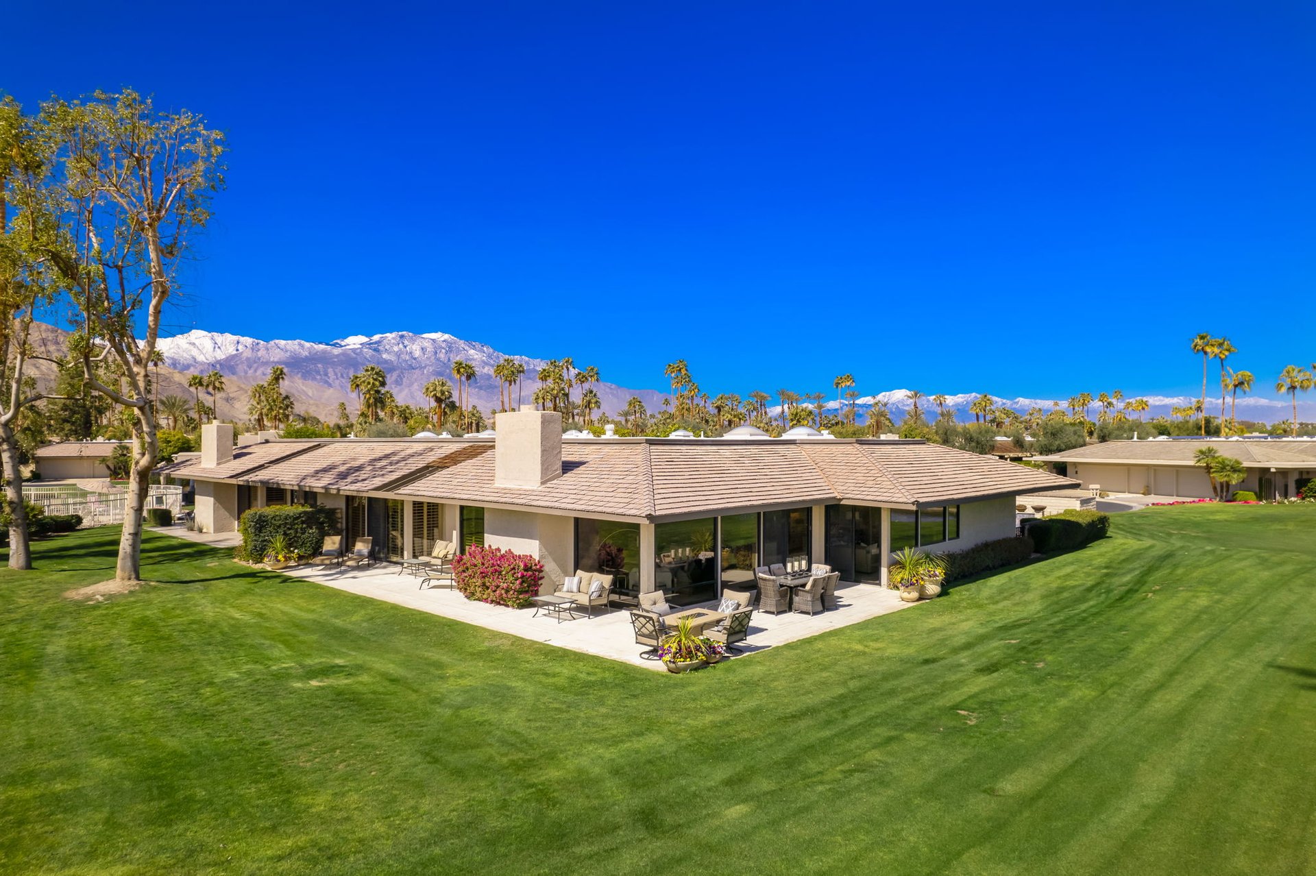 5 Radcliff Court