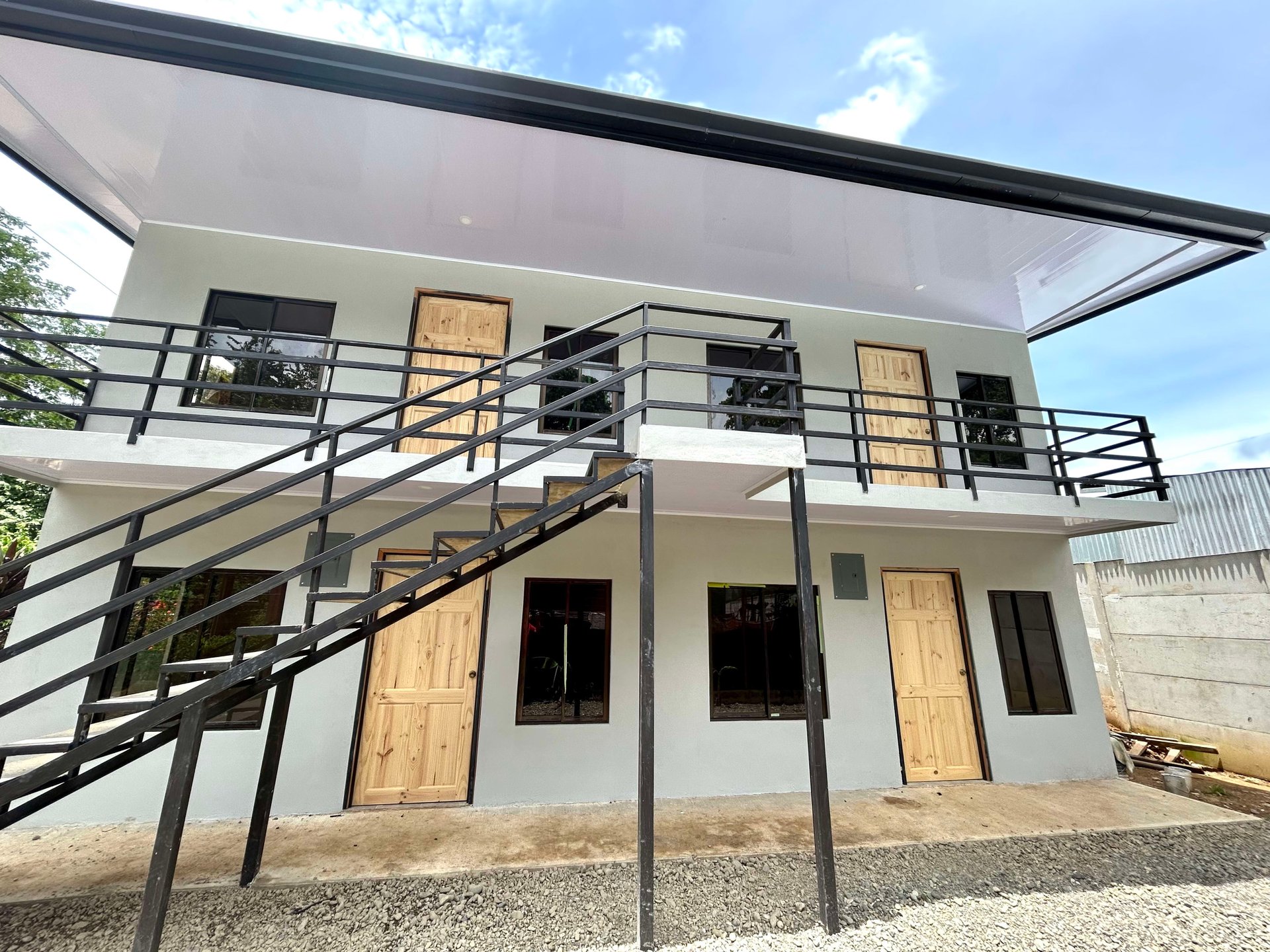 4-Units Mini Apartment In Uvita, Potential Rental income