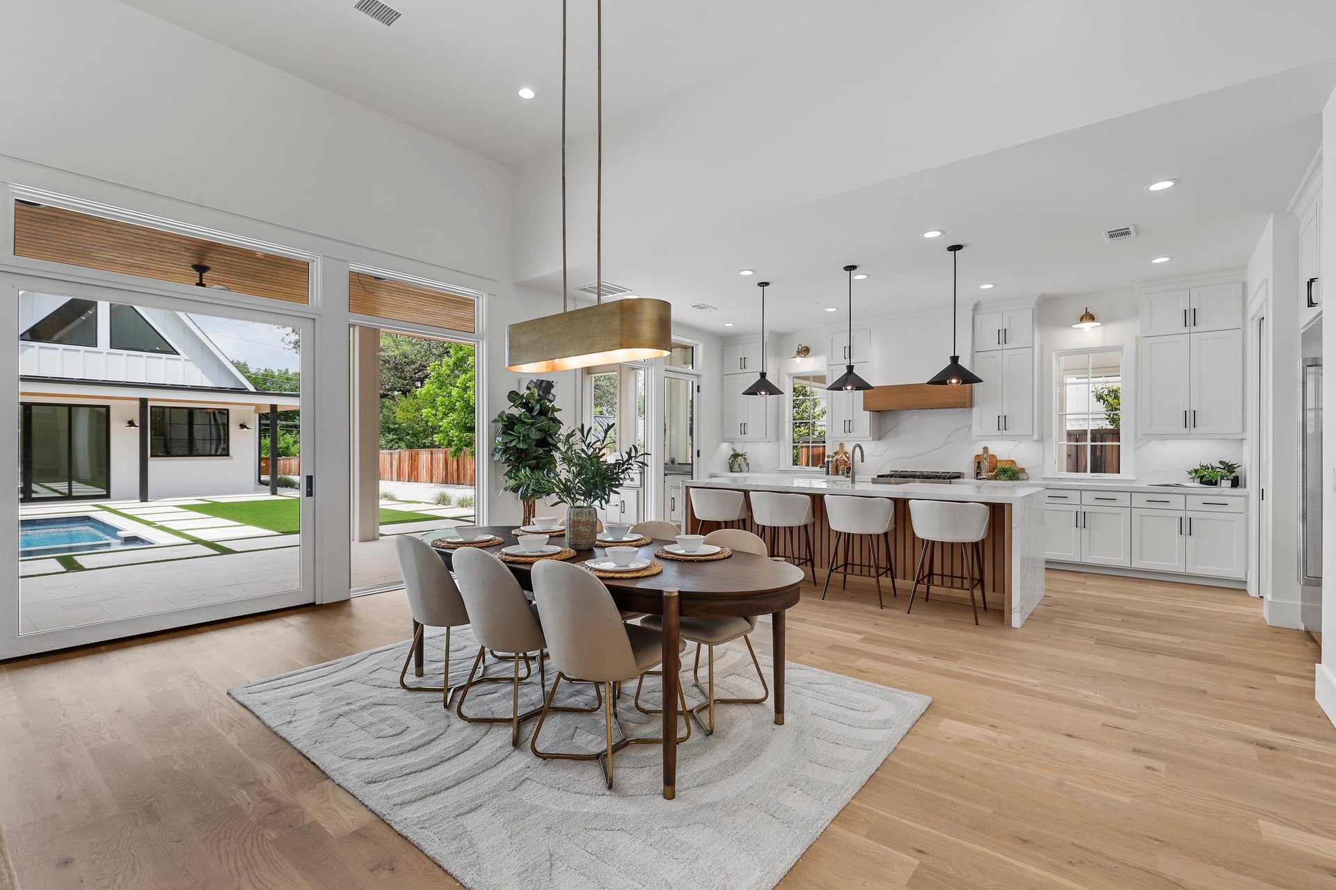 109 Crestwood