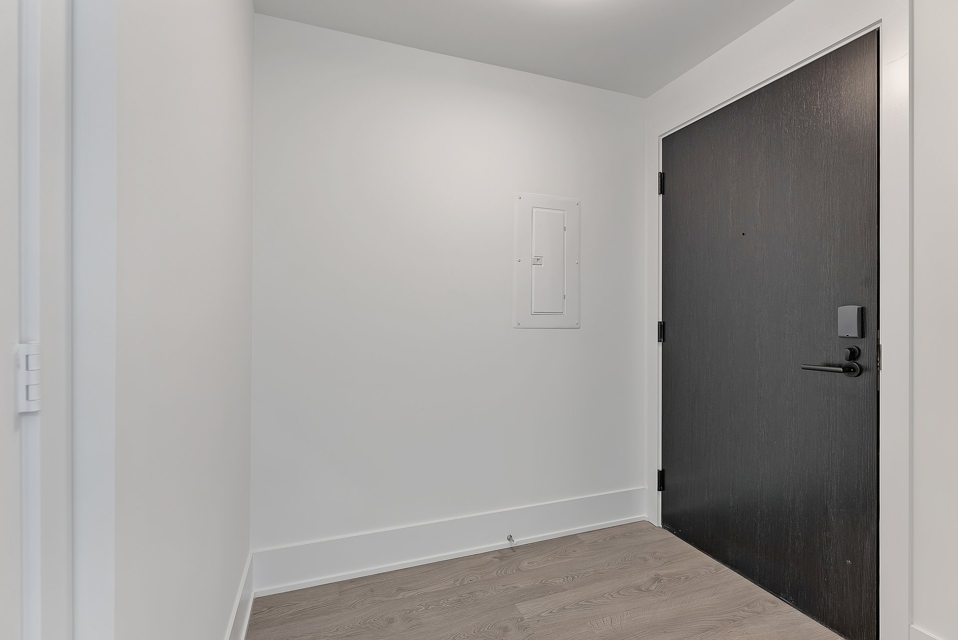 470 Front St W Unit: 1412
