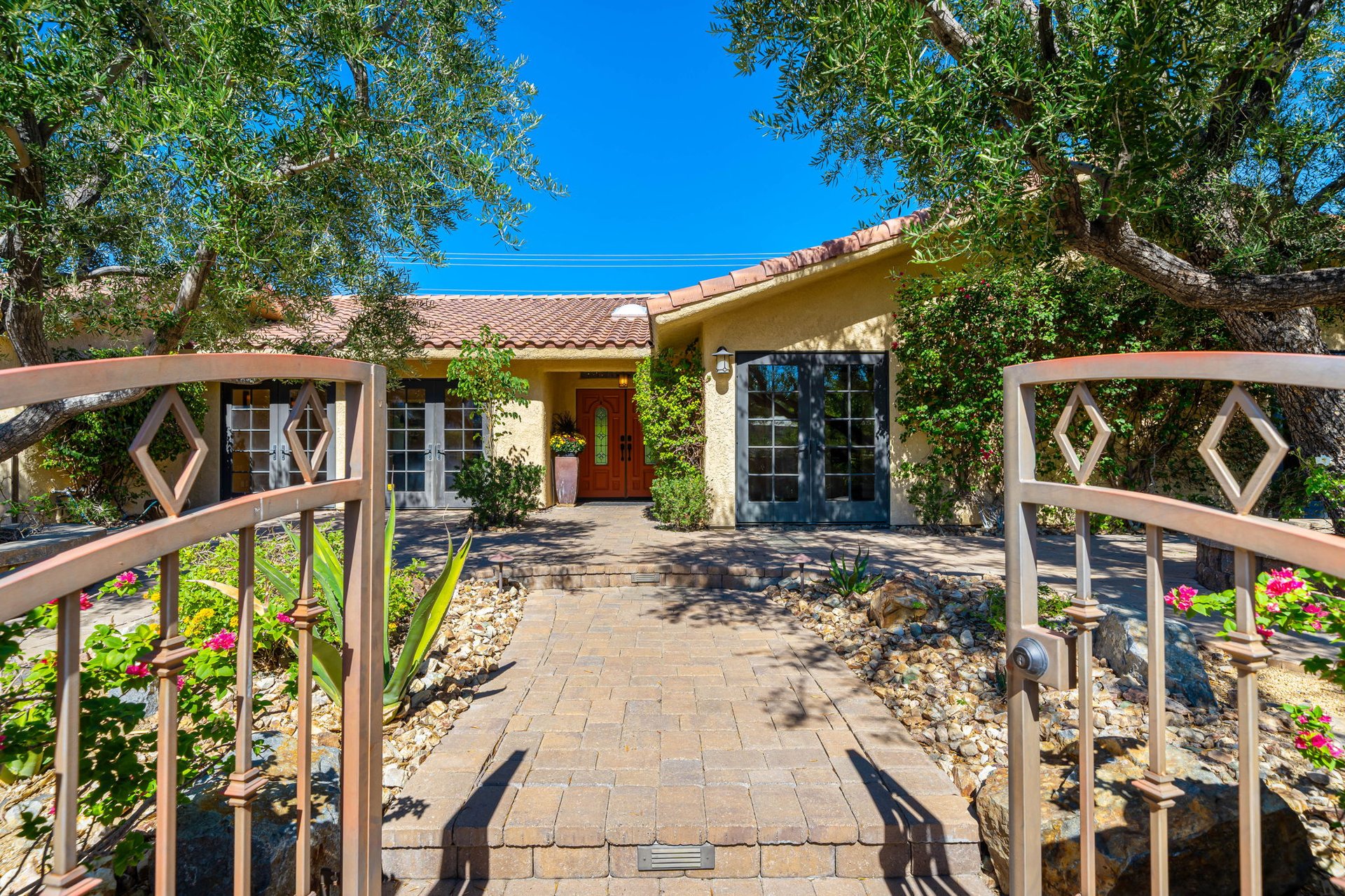1070 E Deepak Road