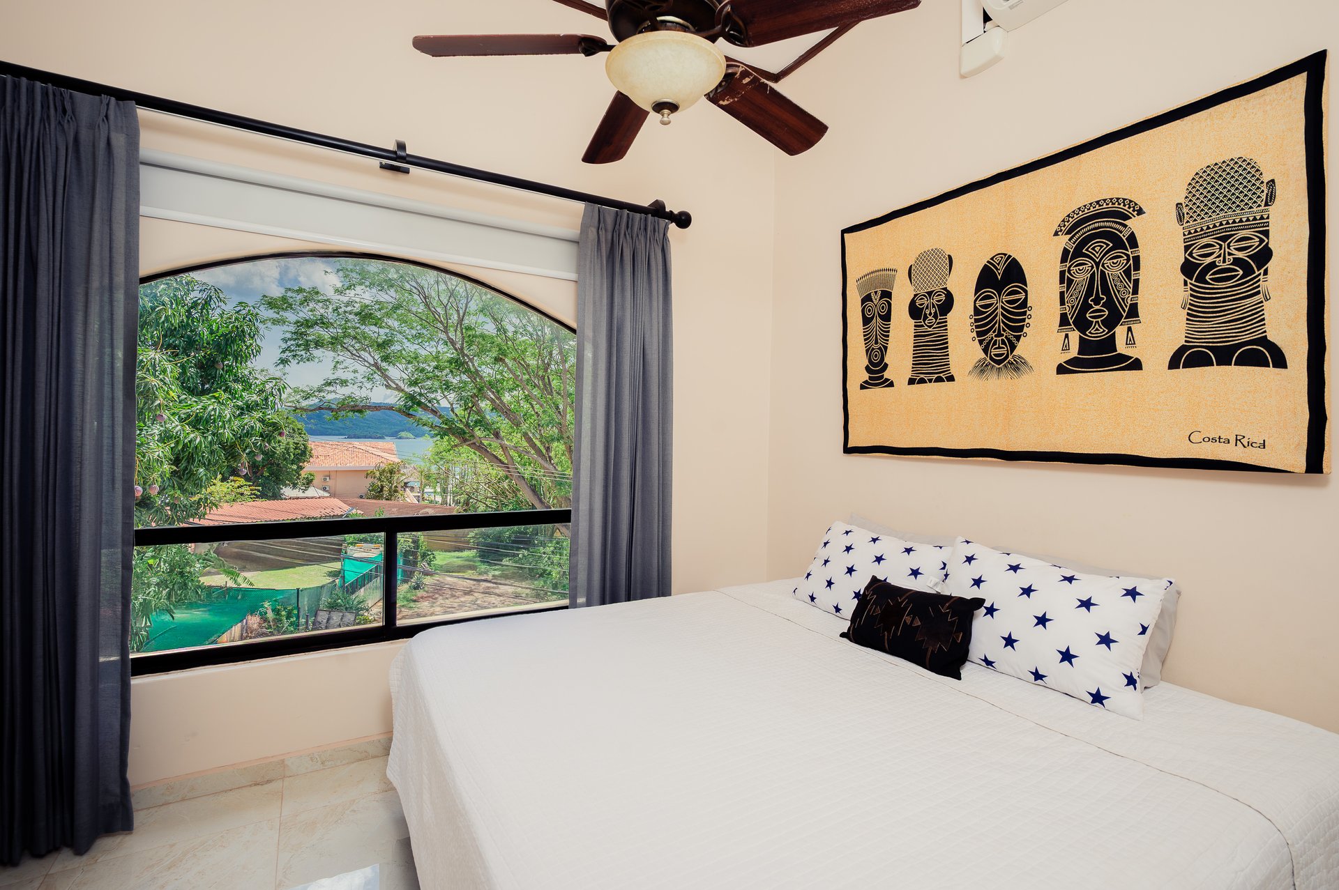 Flamingo Marina Real Penthouse 133 | Ocean-View Condo in Playa Flamingo