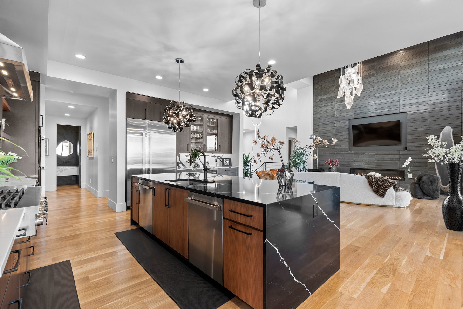 8168 Galileo Court