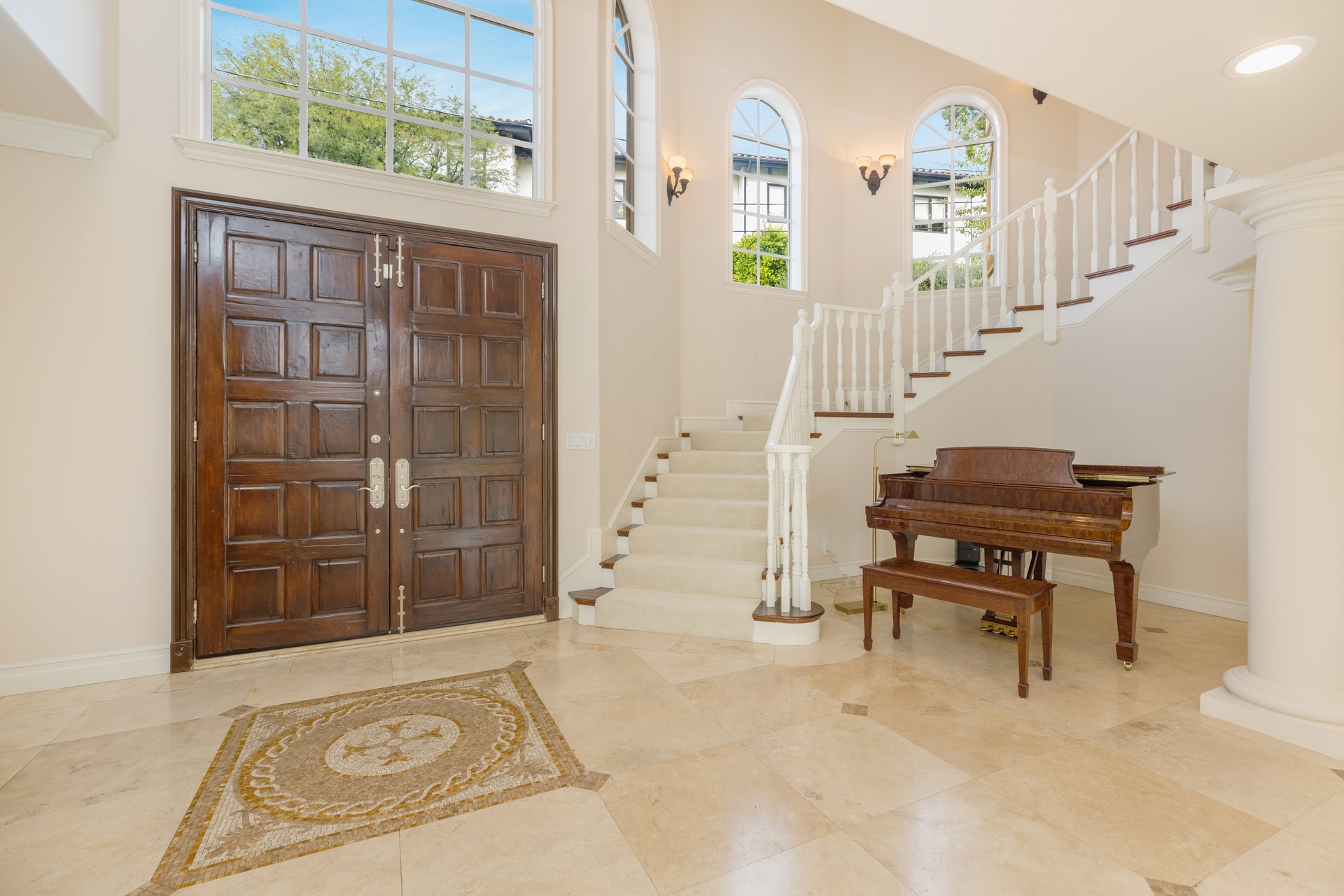 1922 Bel Air Rd