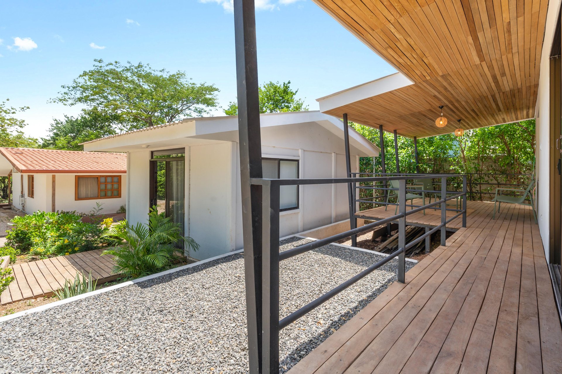 Multi-Home Property | Versatile Estate Near Playa Avellanas