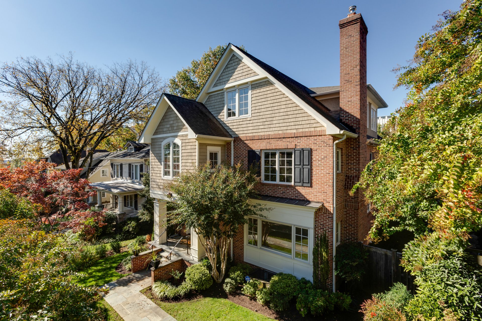 2608 36th Place NW