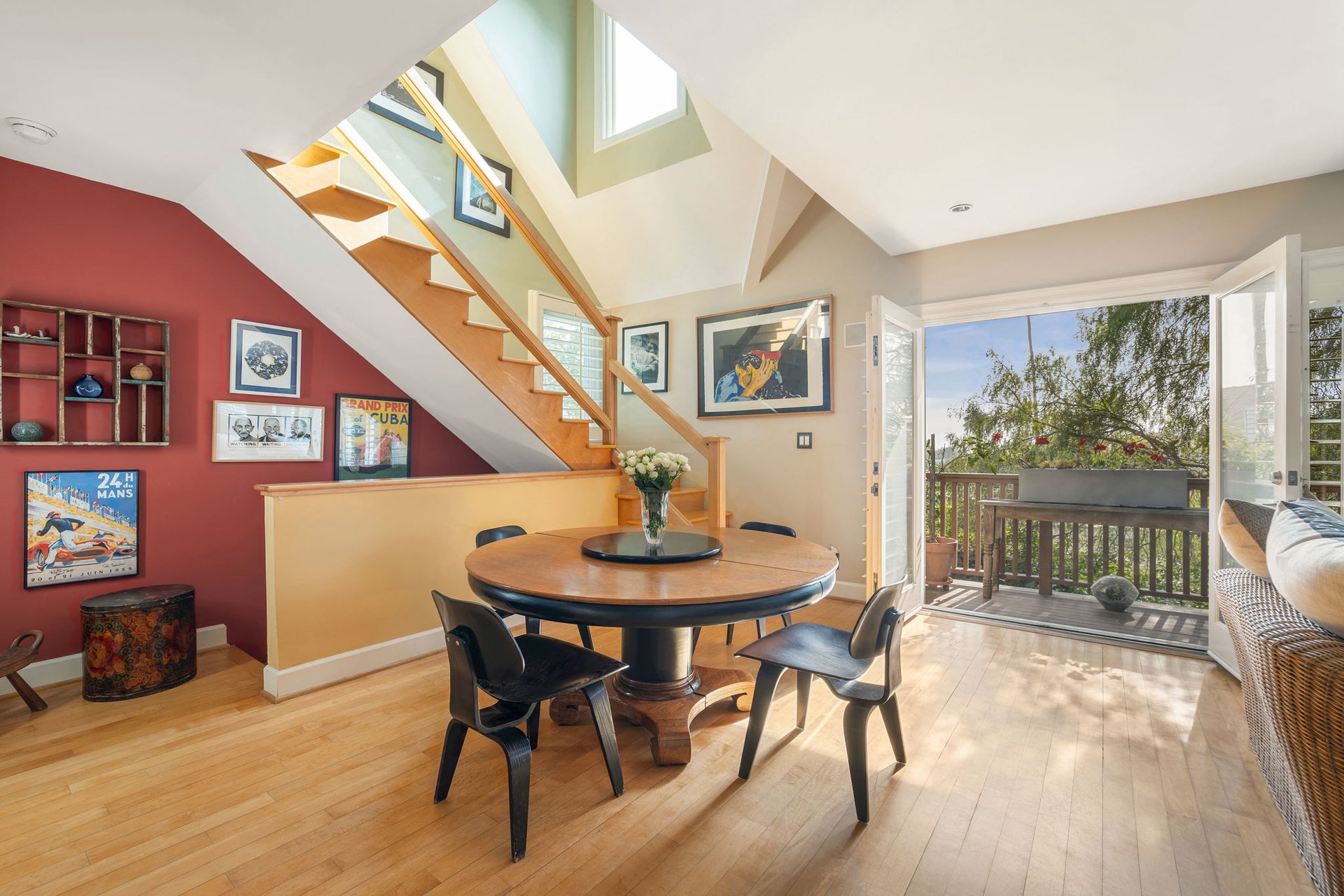 2536 Beverley Ave, Santa Monica 