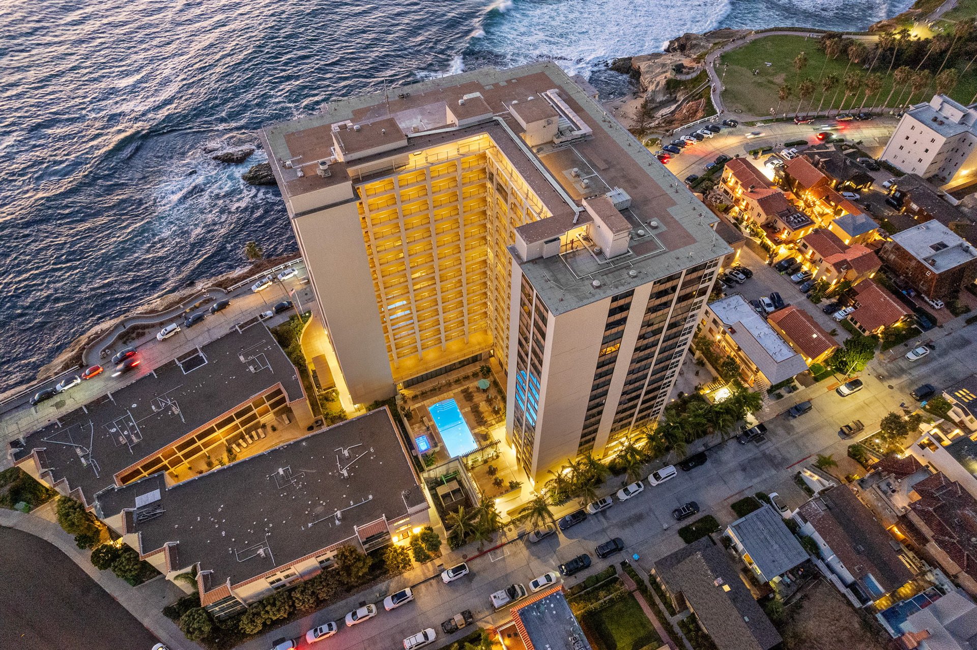 939 Coast Boulevard Unit 16E
