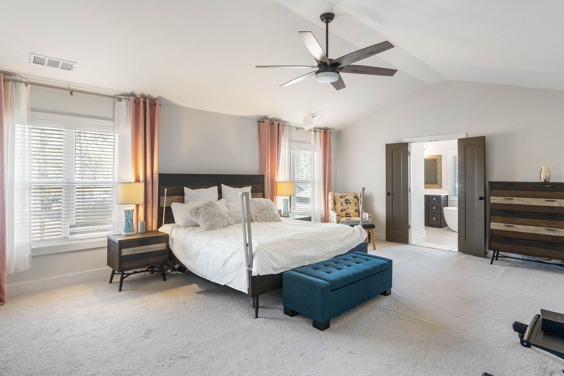1736 Red Maple Ridge, Atlanta, GA 30316