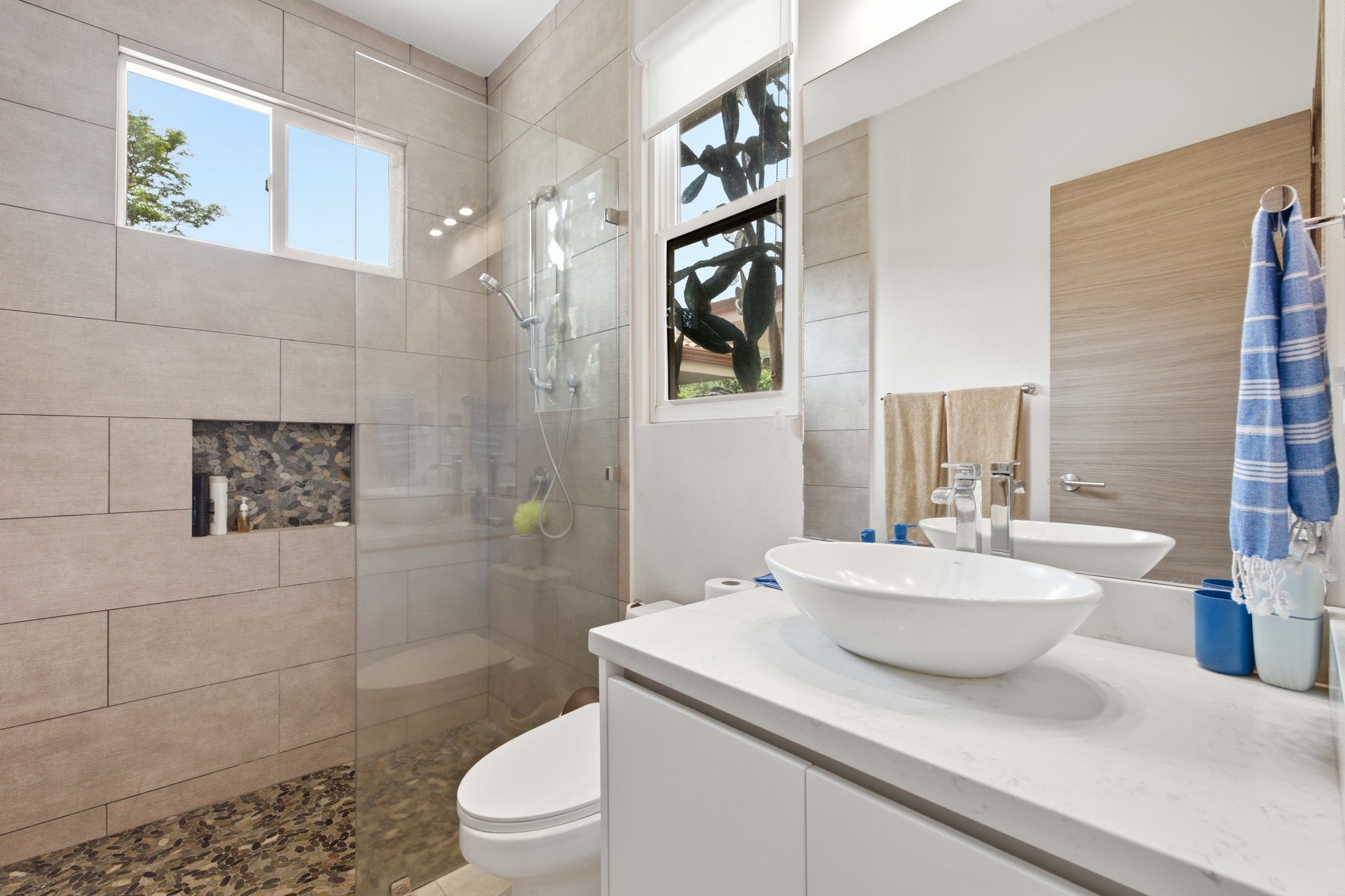 Casa Oasis | 3BR Main Residence + 2BR Guest House with Pool in Mar Vista, Playa Flamingo