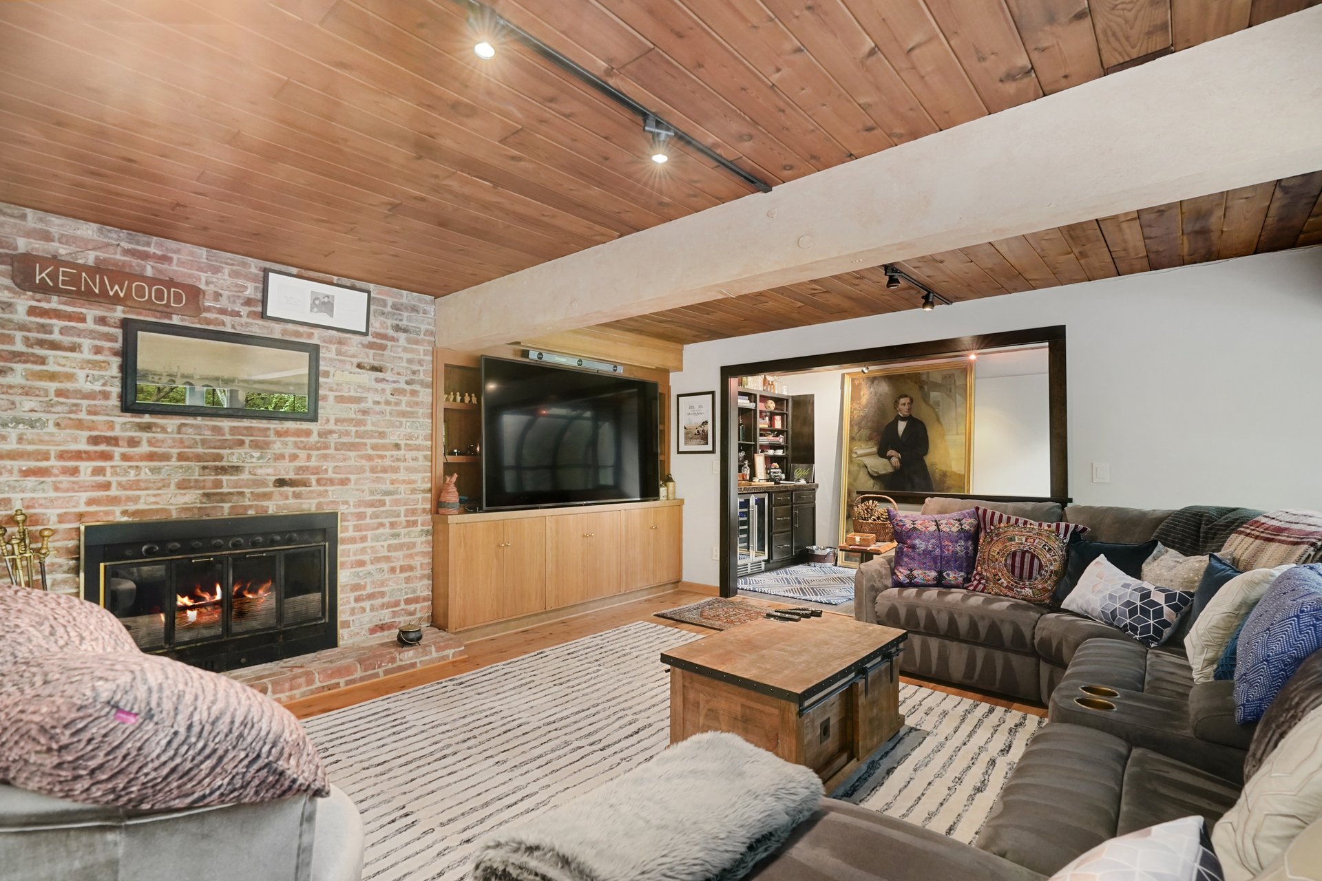 107 Middle Patent Road