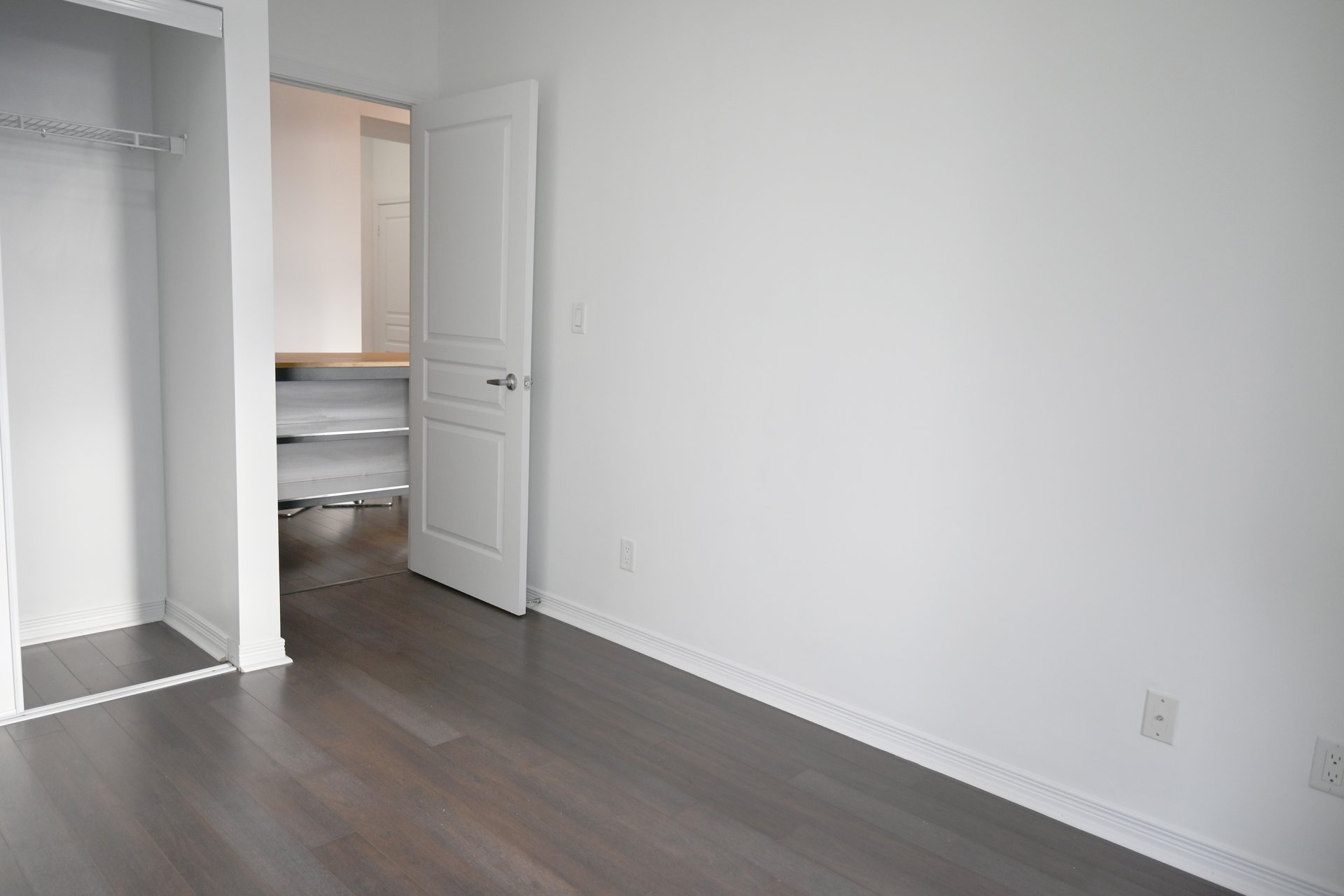352 Front St W Unit: 2103