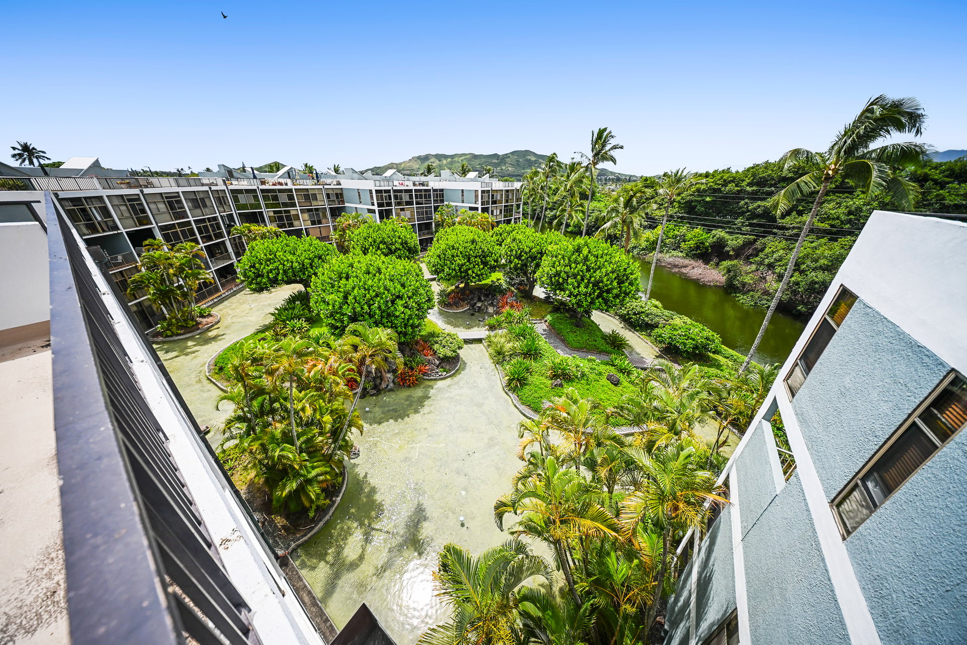 1030 Aoloa Pl Unit #2/302B
