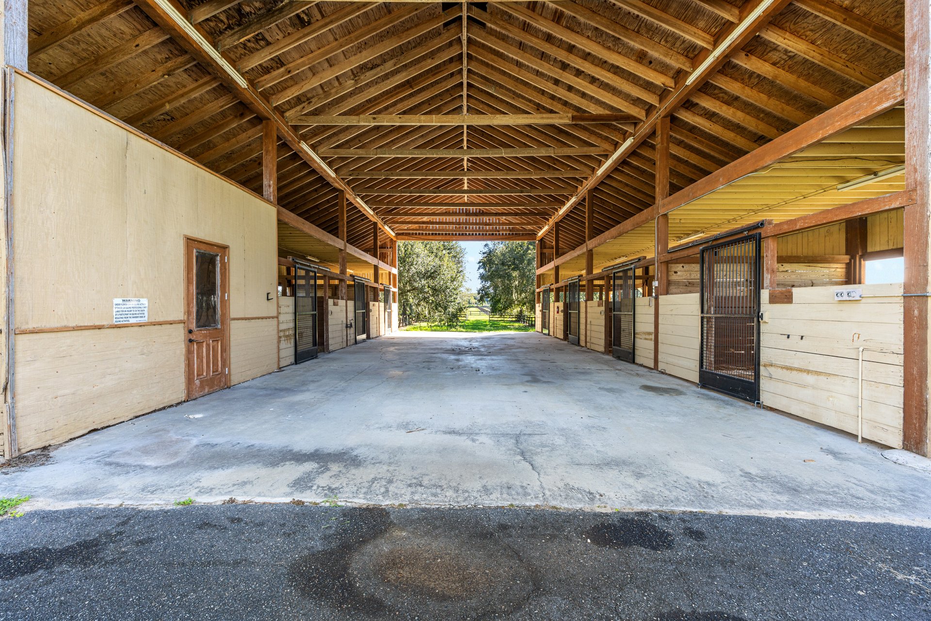 997 NW 63rd Ct