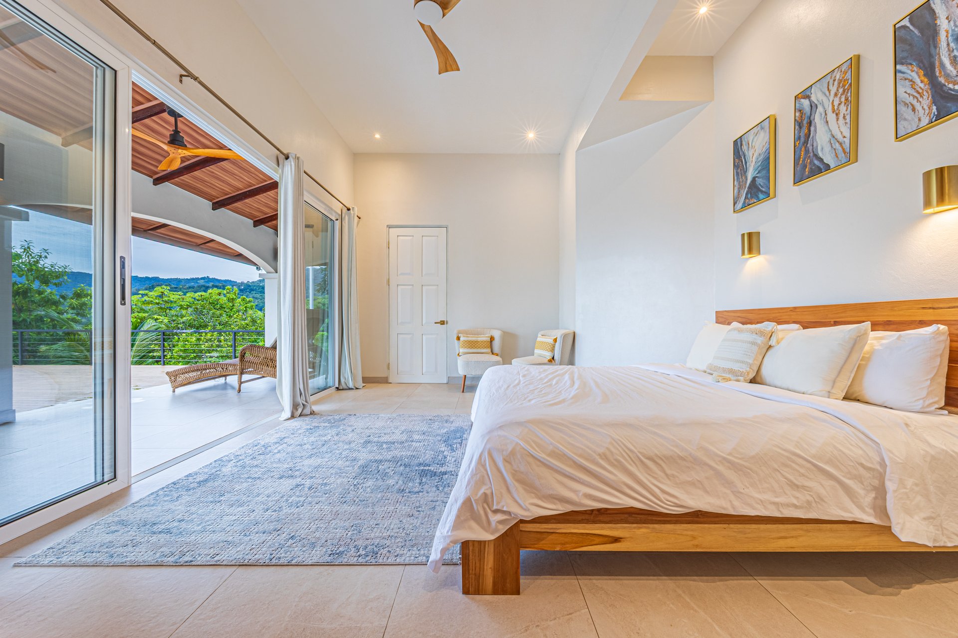 Gorgeous Hacienda-Style Home in Uvita with Ocean Views & in a Fantastic Location!!