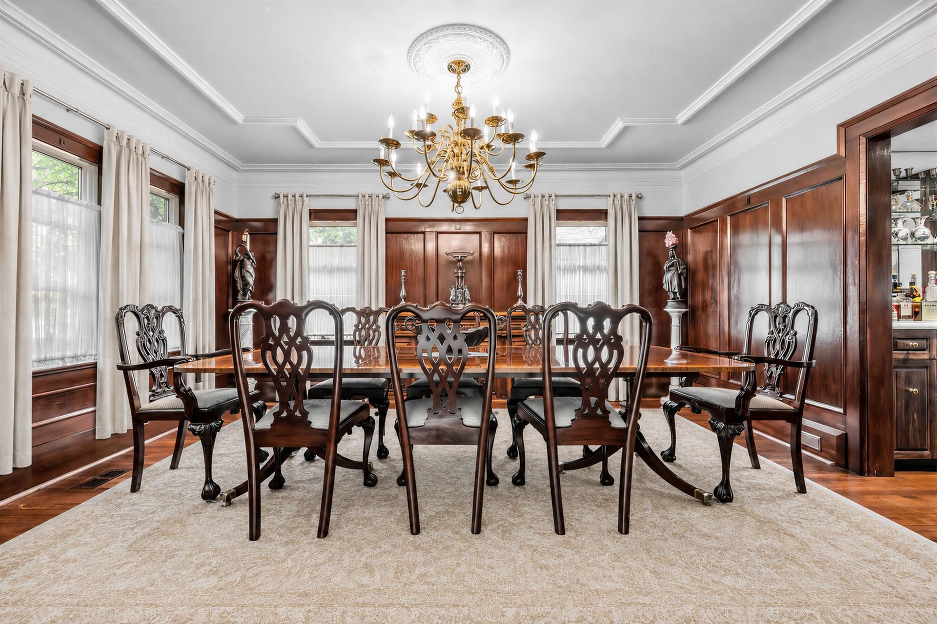 Exceptional Family Residence