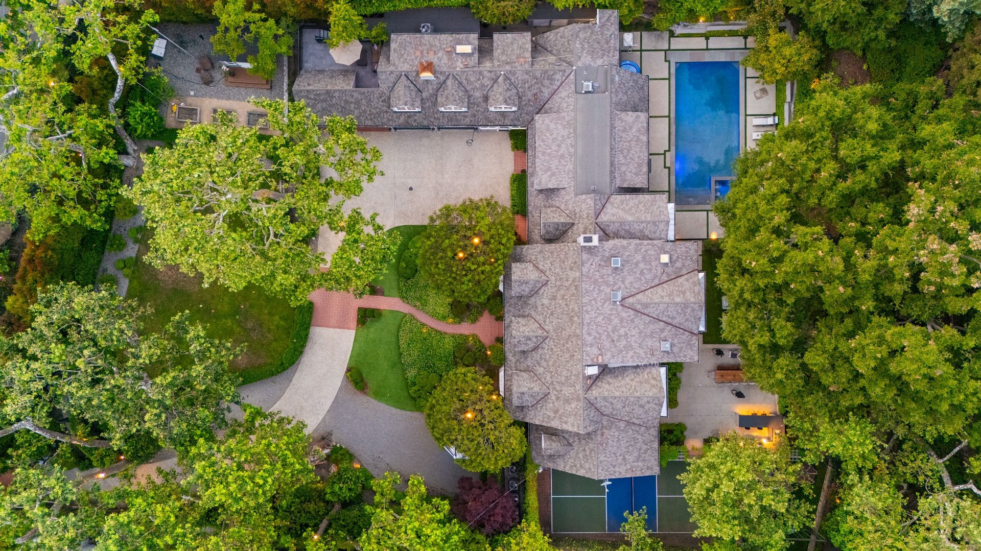 2600 Mandeville Canyon Rd, Brentwood