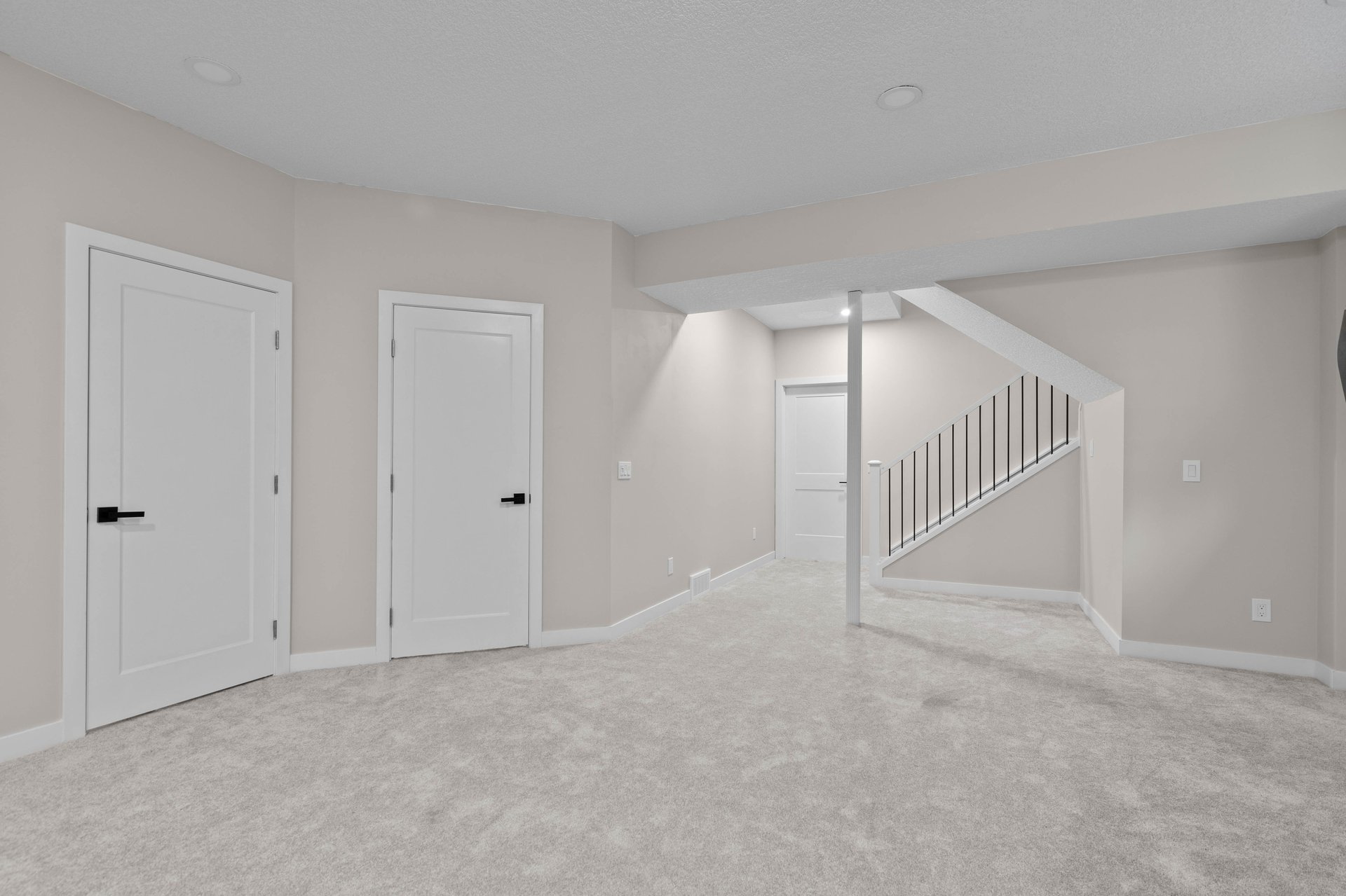 17 Coulee Crescent SW