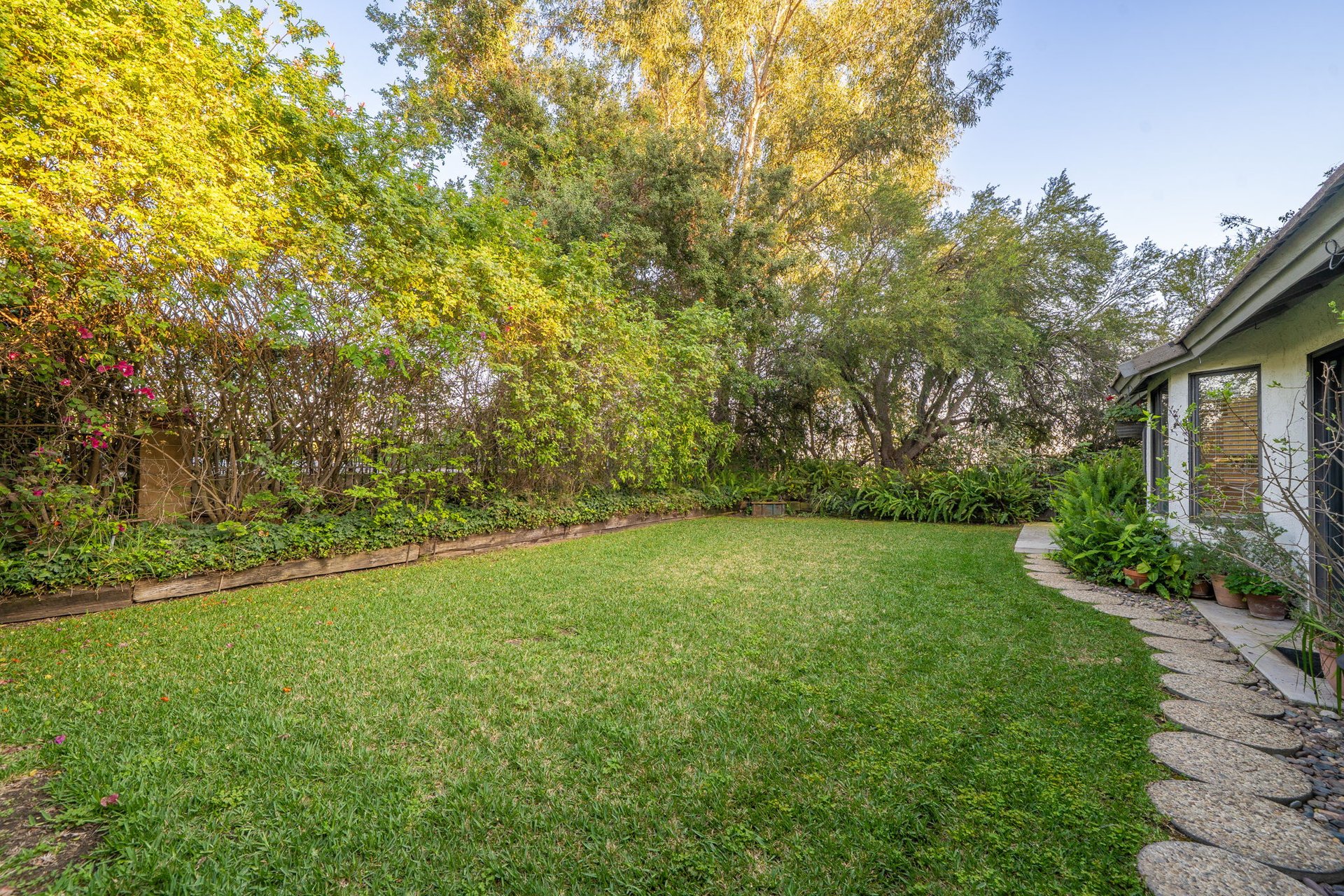 1220 Shepherd Way