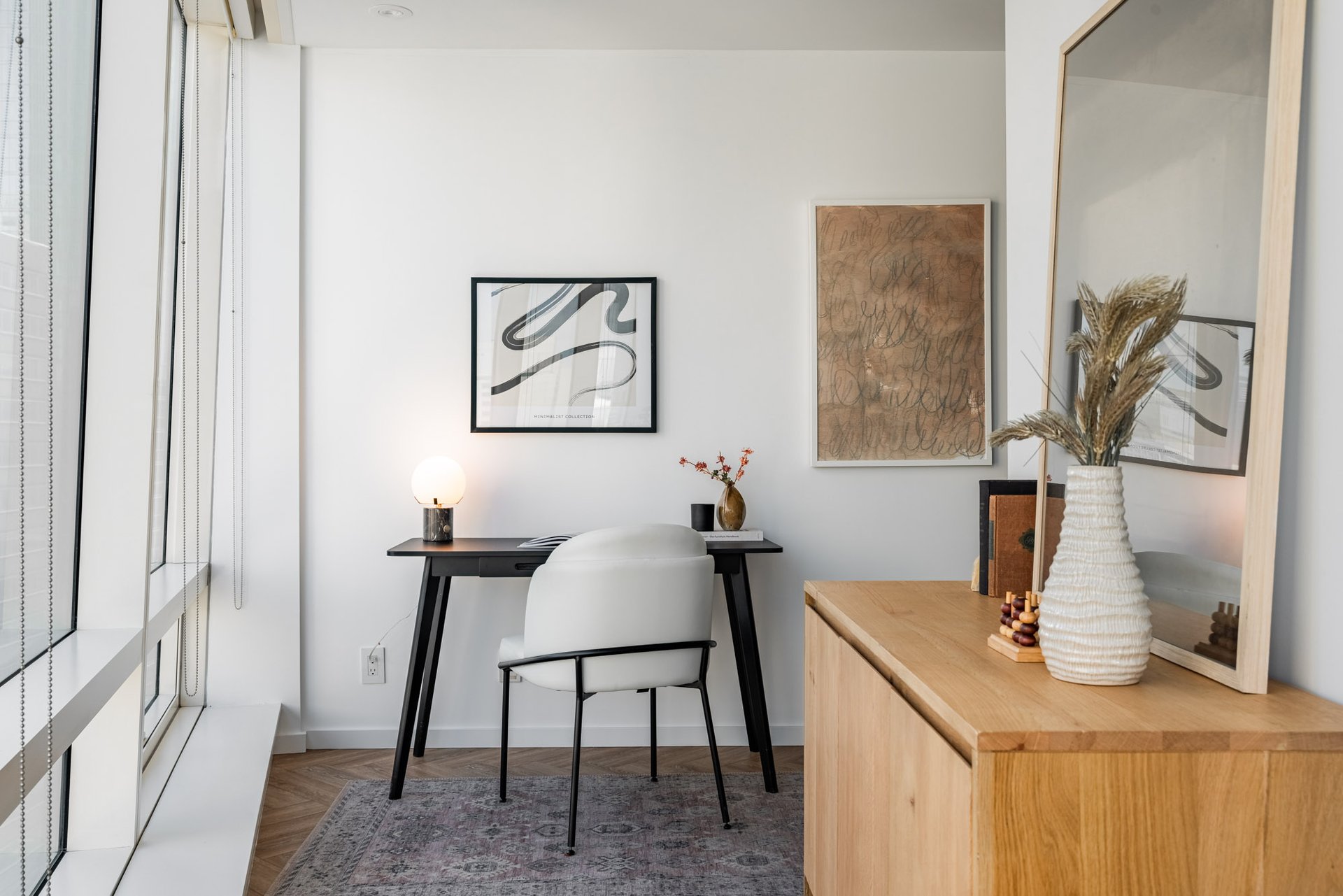 Suite 1906- 180 University Avenue