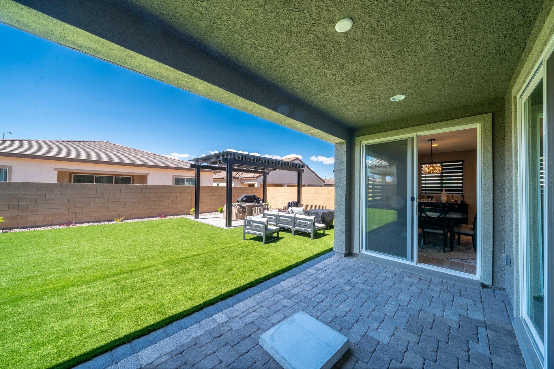713 Monroe Hill