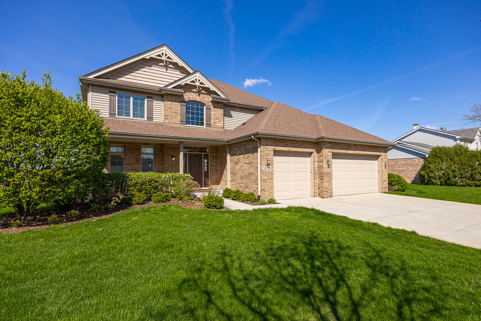 8724 Coventry Dr, Woodridge