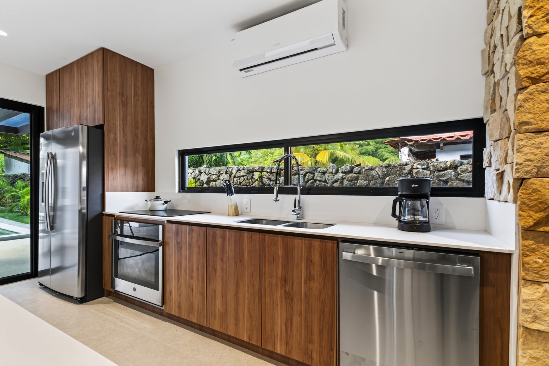 Casa Kuna II | A Tranquil Oasis in the Heart of Playas del Coco