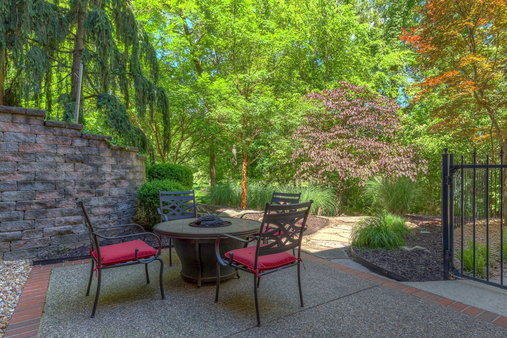 1105 Shepard Oaks Drive