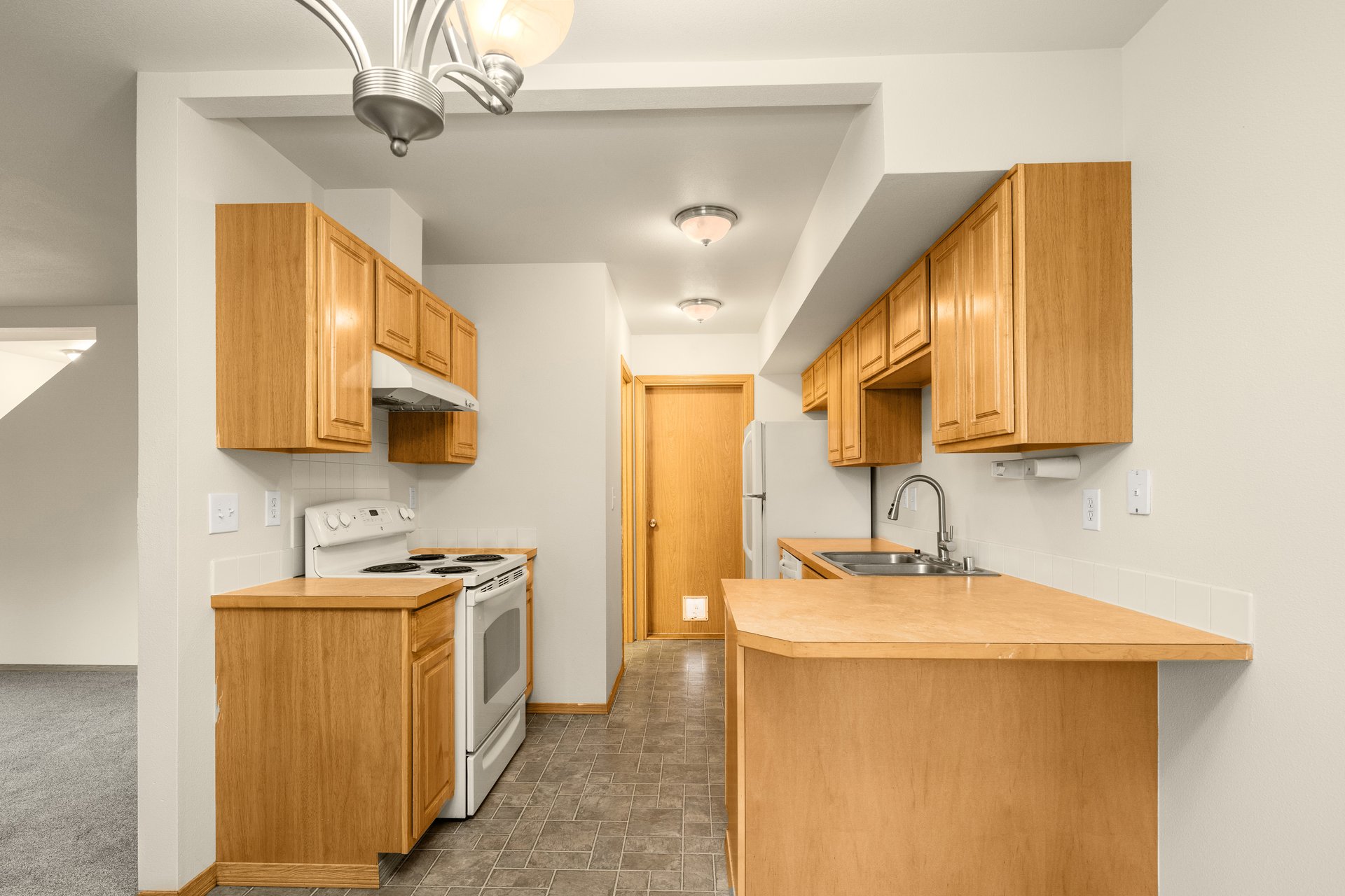 7510 193rd Avenue E Unit: 1&2