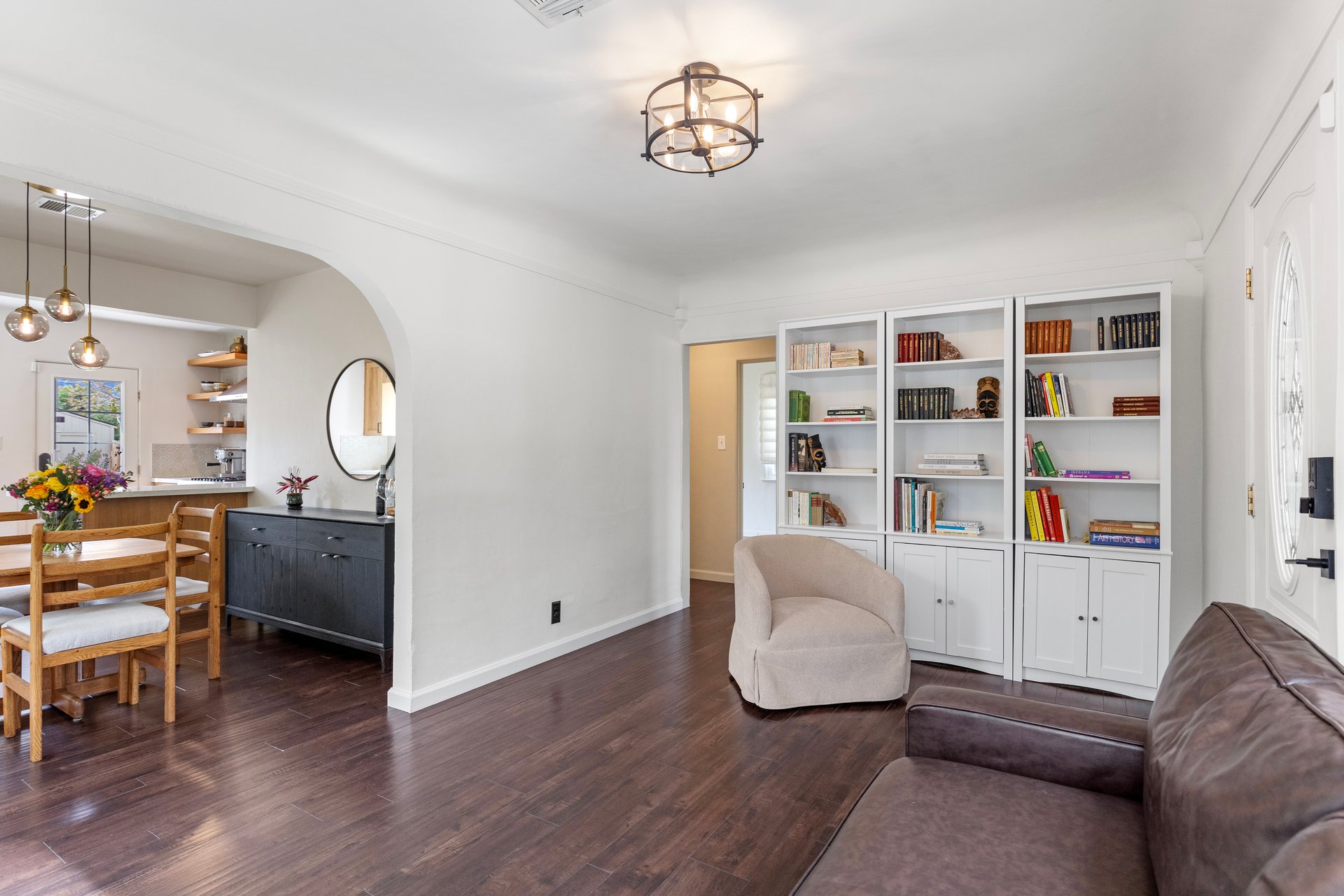 304 W D Street
