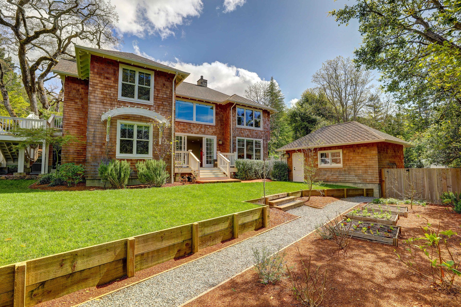 186 Prospect Ave