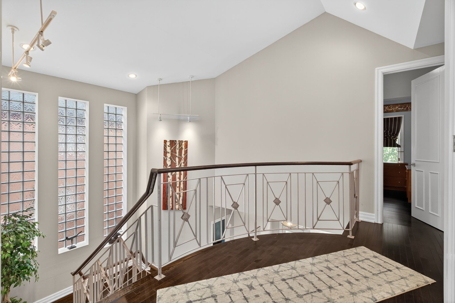 SOLD: The Heart Of Bedford Park