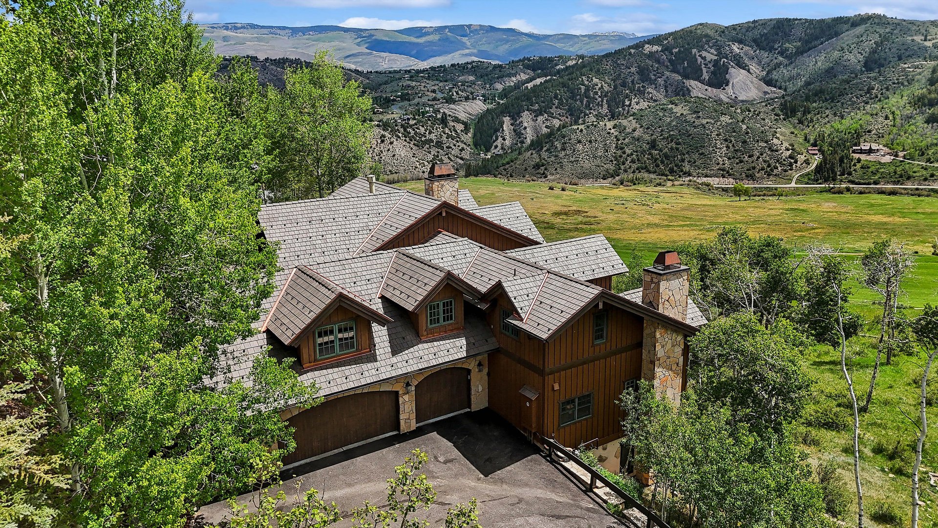 35 Stag Gulch Court
