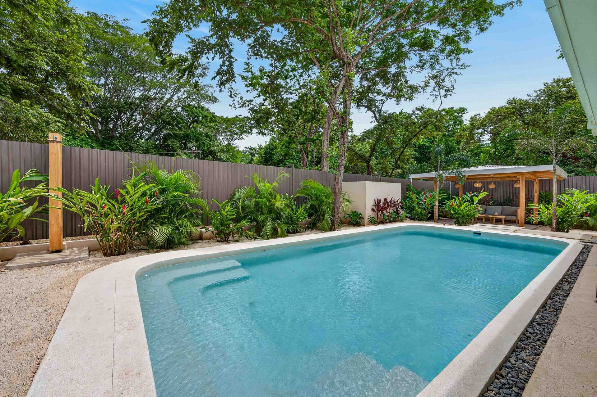 Casa Senderos | 4-Bedroom Tropical Home with Private Pool in Tamarindo