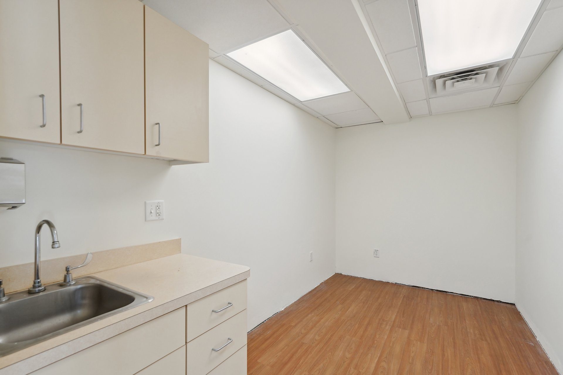 60 Goldens Bridge Road Unit: C