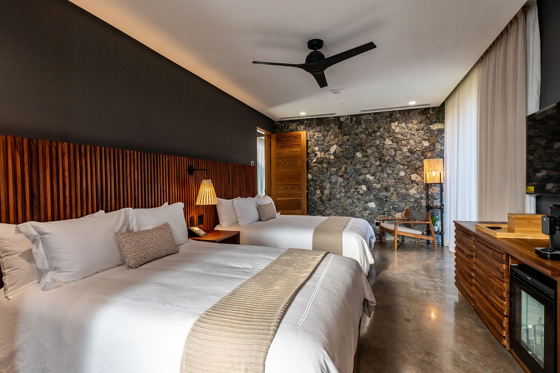 El Mangroove Autograph Collection® | Exclusive 2 & 3-Bedroom Villas in the Heart of Papagayo!