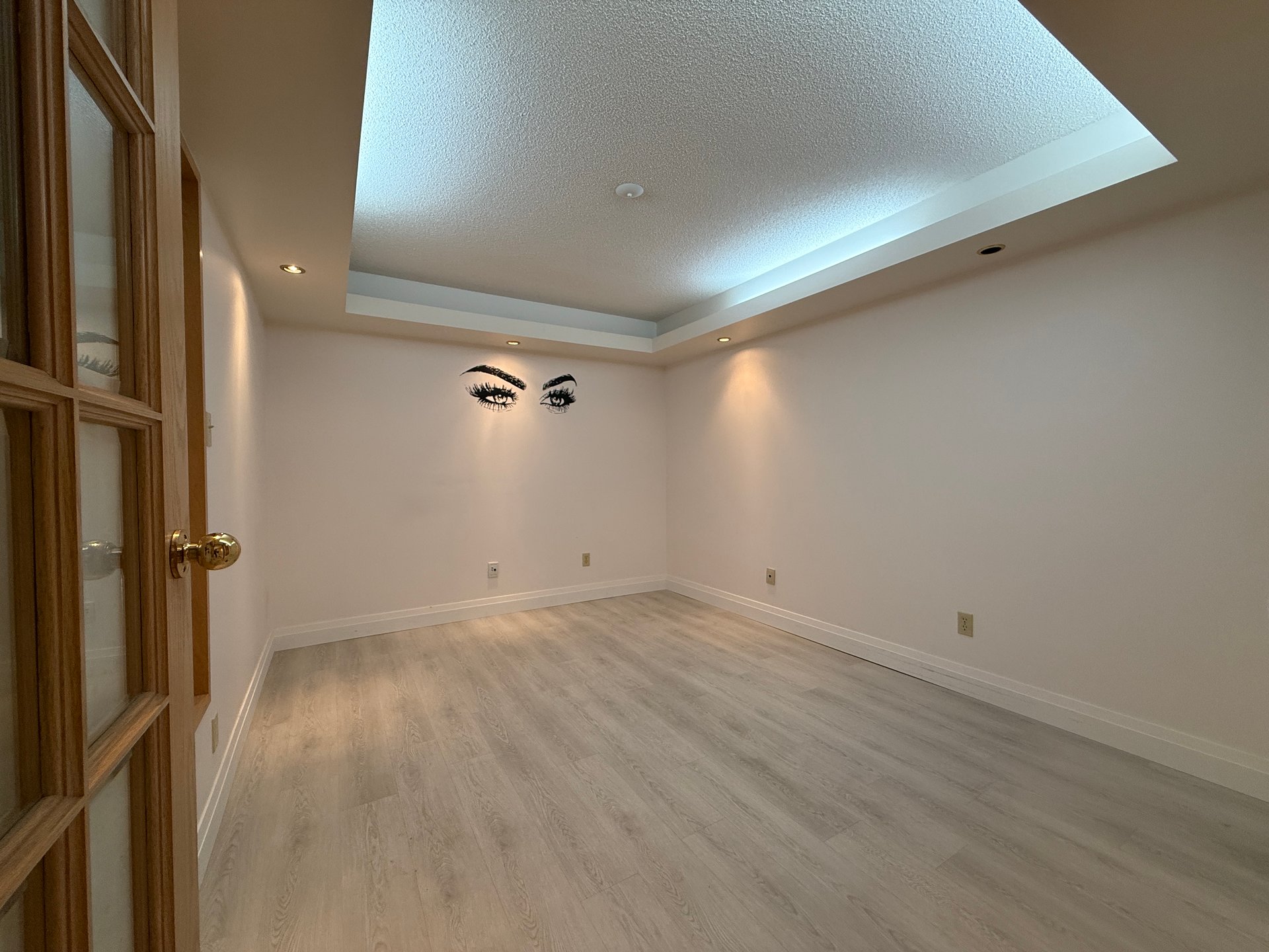 390 Davis Dr LL2