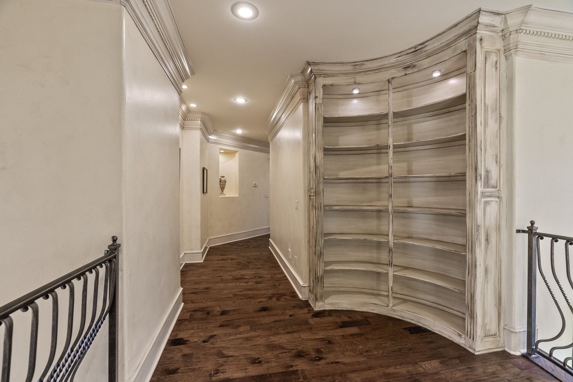 106 Orle Dr