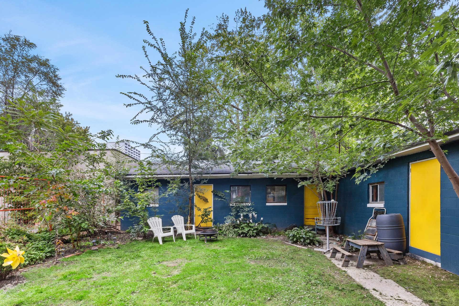 415 Brunswick Ave