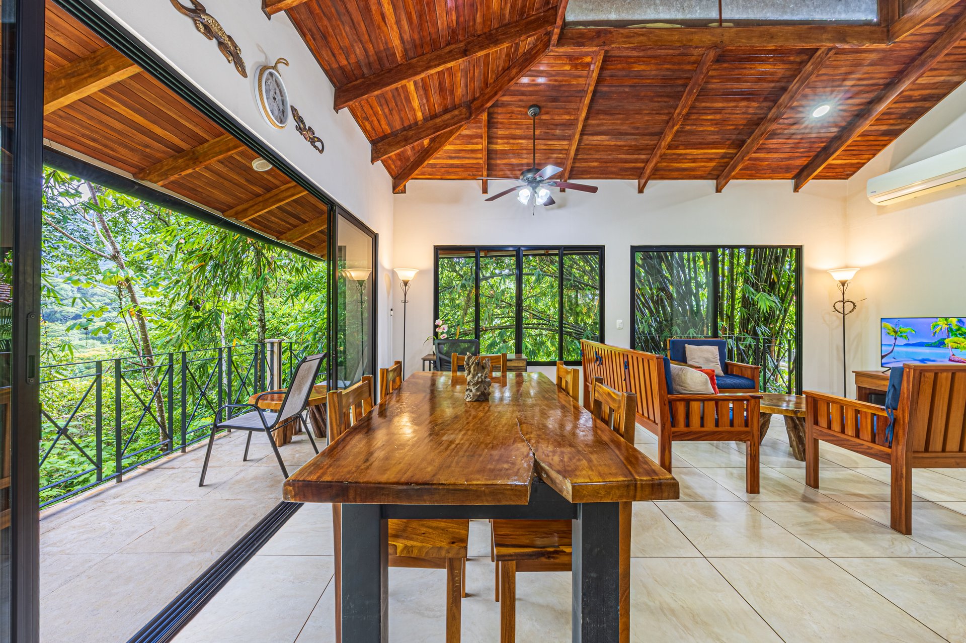 Tropical Villa in Canto del Mar | Walk to Dominicalito Beach